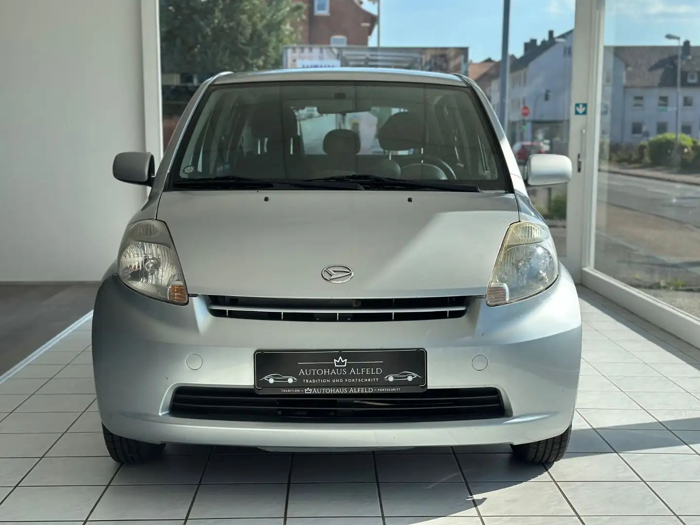 Daihatsu Sirion 1.3 S* 68Tkm Scheckheft * Klima *Tüv Neu srebrna - 2
