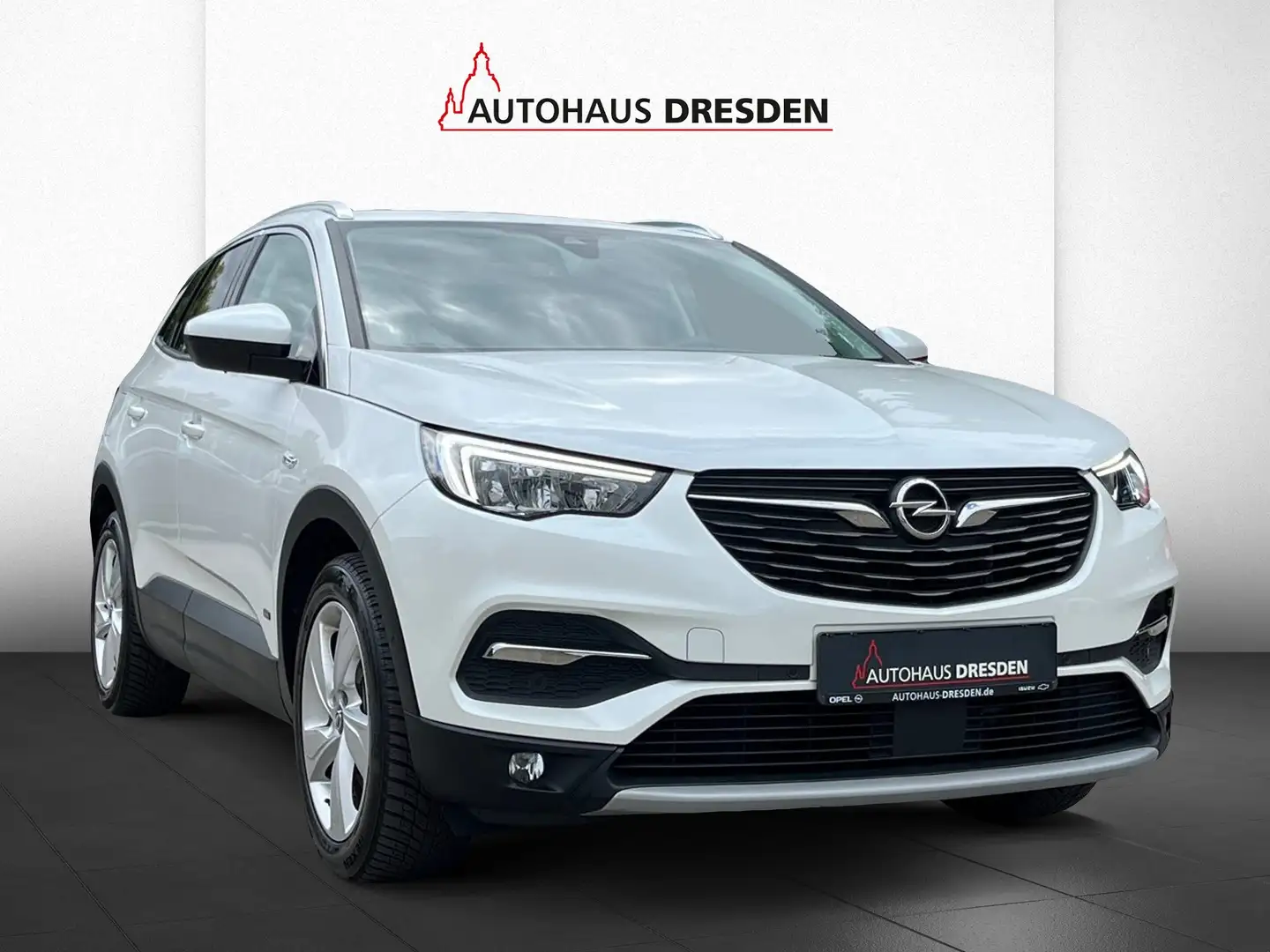 Opel Grandland 1.6 Turbo Elegance LED+Navi+SHZ+Kam. Weiß - 2
