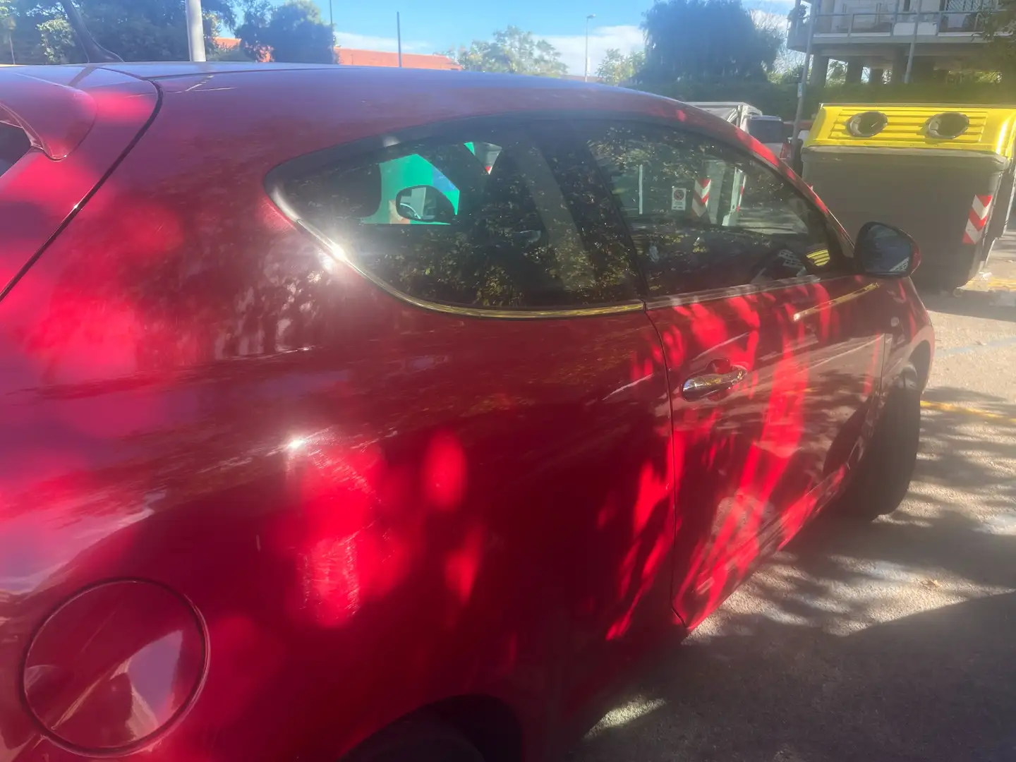 Alfa Romeo MiTo MiTo 1.4 tb Distinctive Sport Pack Gpl 120cv Rood - 1