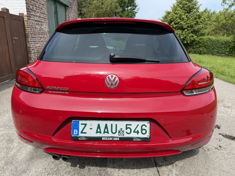 Volkswagen Scirocco 2.0 CR TDi DPF *PANO*CUIR*GPS*JANTES ALU* — photo 6