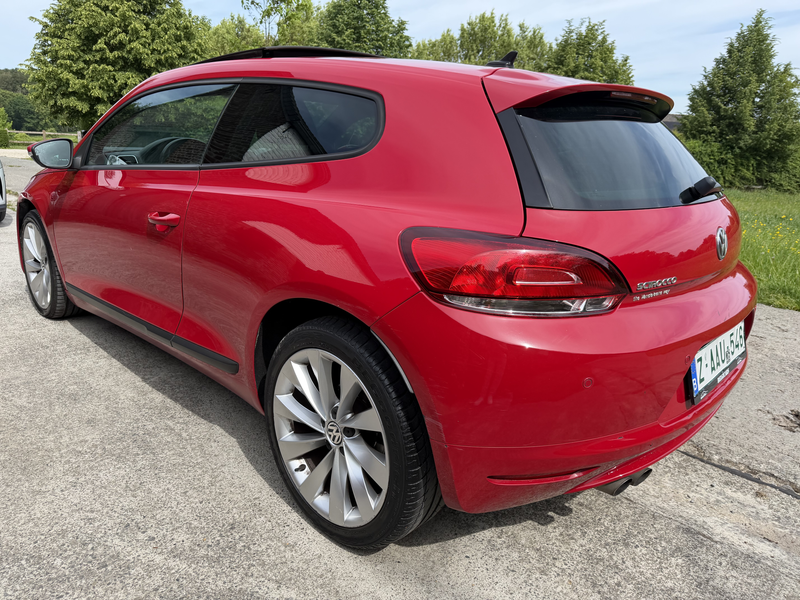 Volkswagen Scirocco 2.0 CR TDi DPF *PANO*CUIR*GPS*JANTES ALU* — photo 7