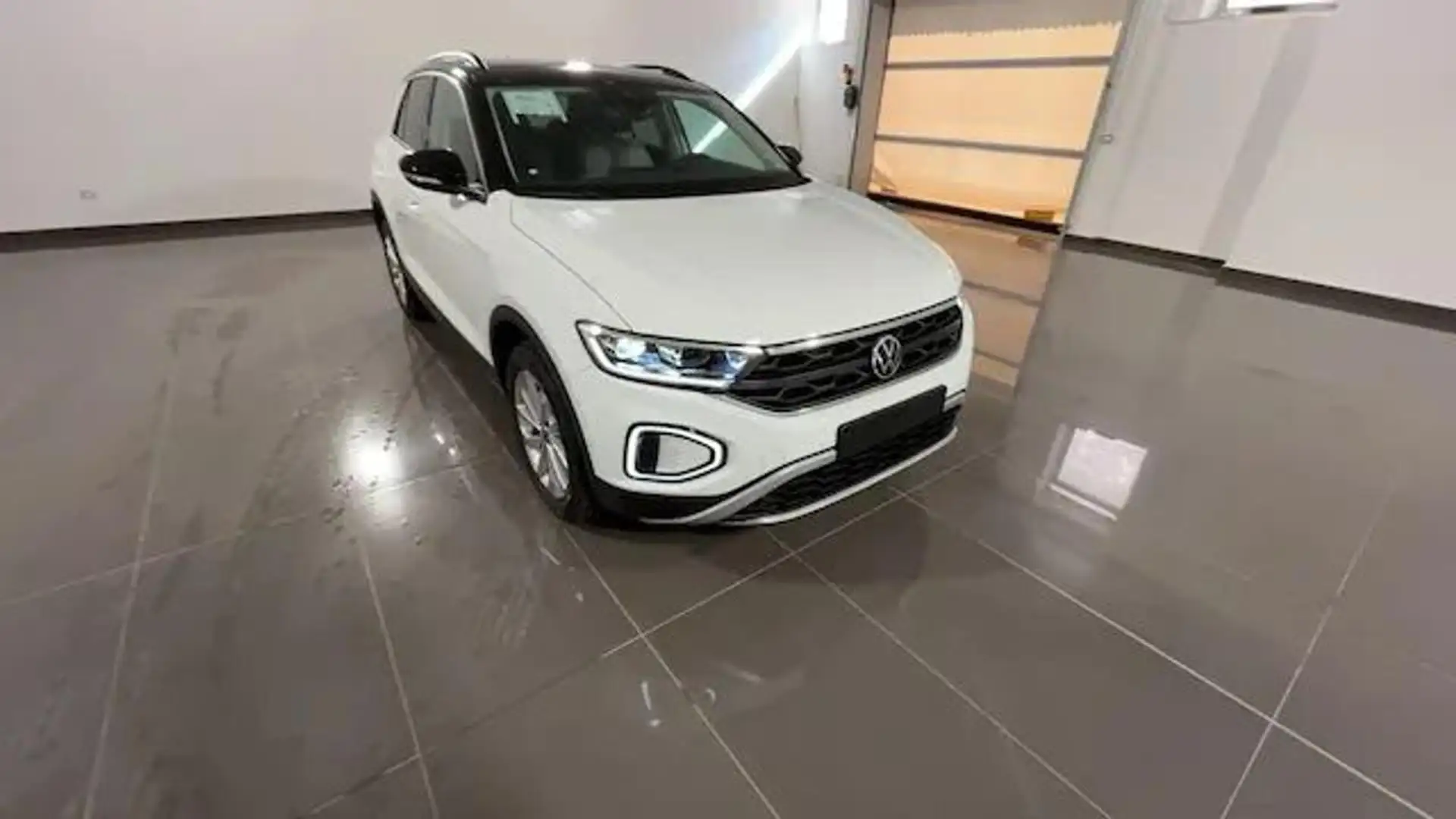 Volkswagen T-Roc 1.0 TSI 115CV Edition Plus Weiß - 2