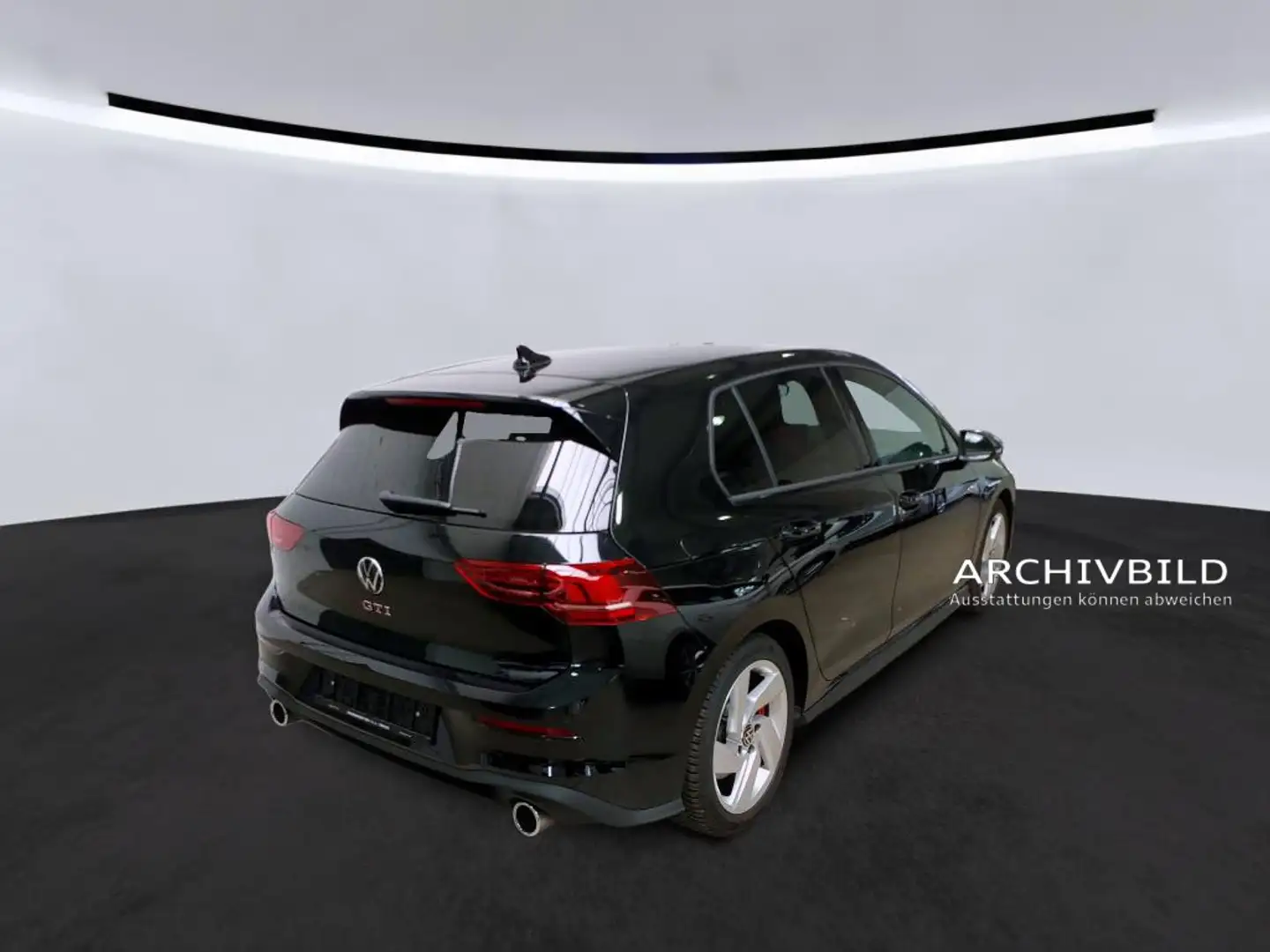 Volkswagen Golf VIII GTI DSG NAVI VIRT ACC HUD KAM SHZ L Schwarz - 2