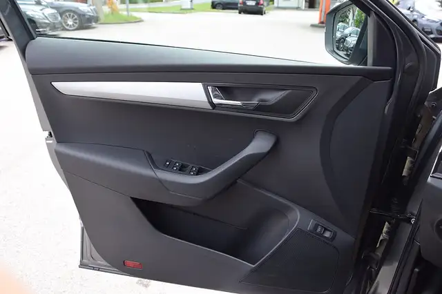 Skoda Karoq view 11