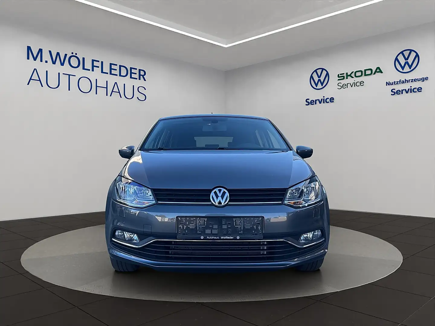 Volkswagen Polo Comfortline 1,0 BMT Grau - 2