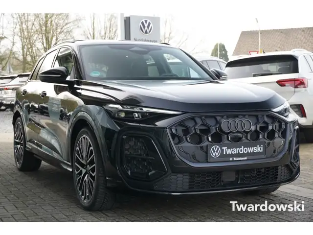 Audi SQ5 NEUES MODELL Air HUD Raute B&O Pano ACC 21''