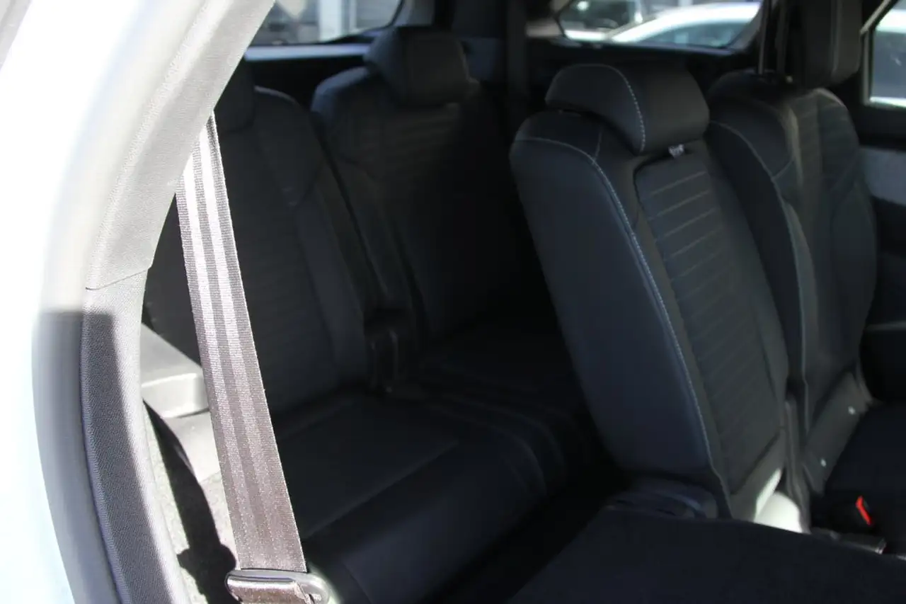 Peugeot 5008 145PS GT FULL-LED 7Si Sitzh 19Z AHKVorbereitung 5