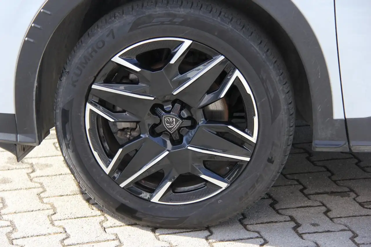 Peugeot 5008 145PS GT FULL-LED 7Si Sitzh 19Z AHKVorbereitung 20