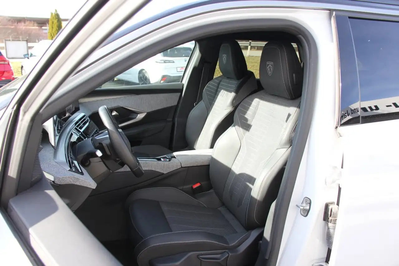 Peugeot 5008 145PS GT FULL-LED 7Si Sitzh 19Z AHKVorbereitung 16