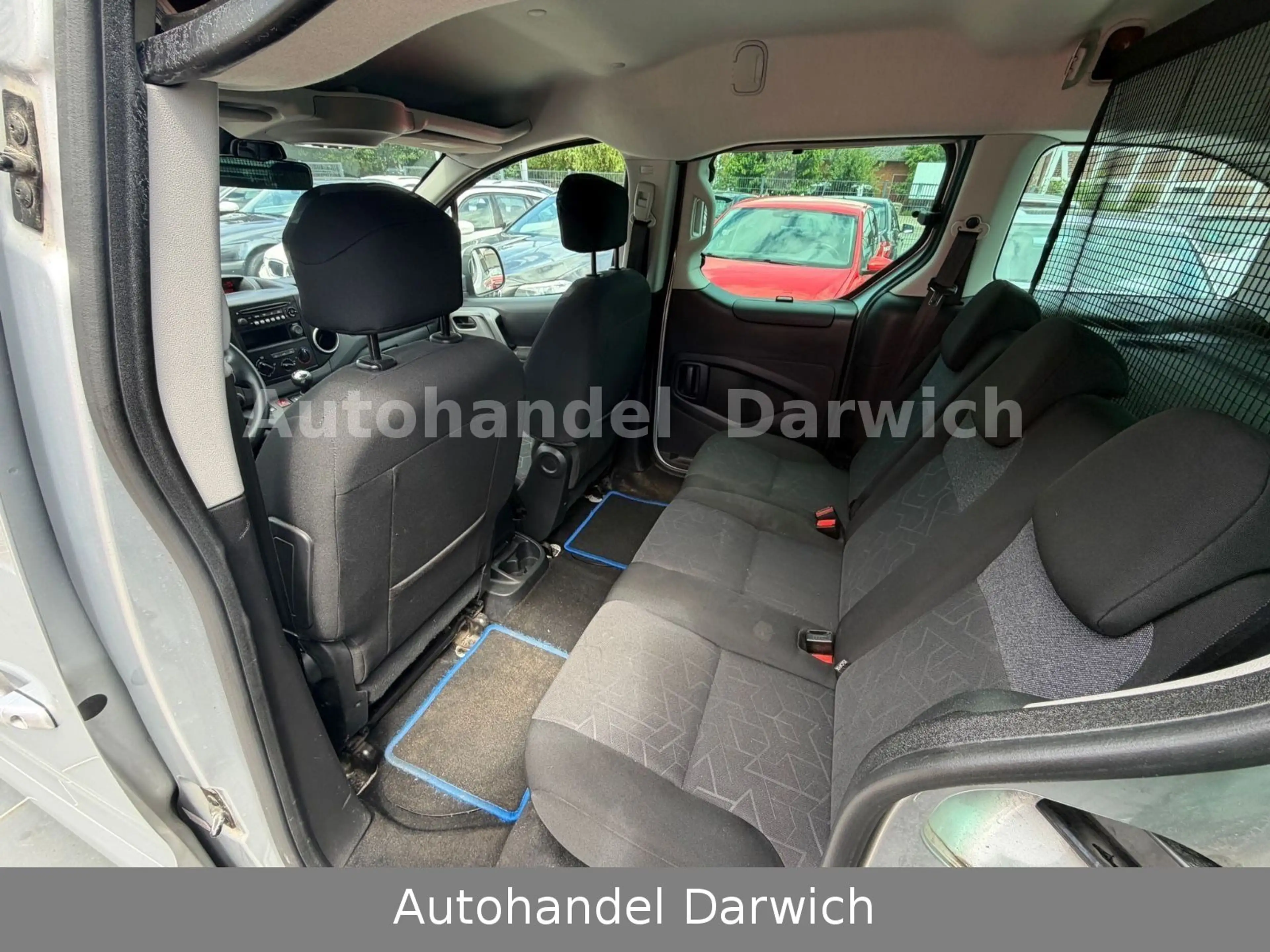 Peugeot Partner Tepee Active 1.6 HDI S.Heft Top — photo 15