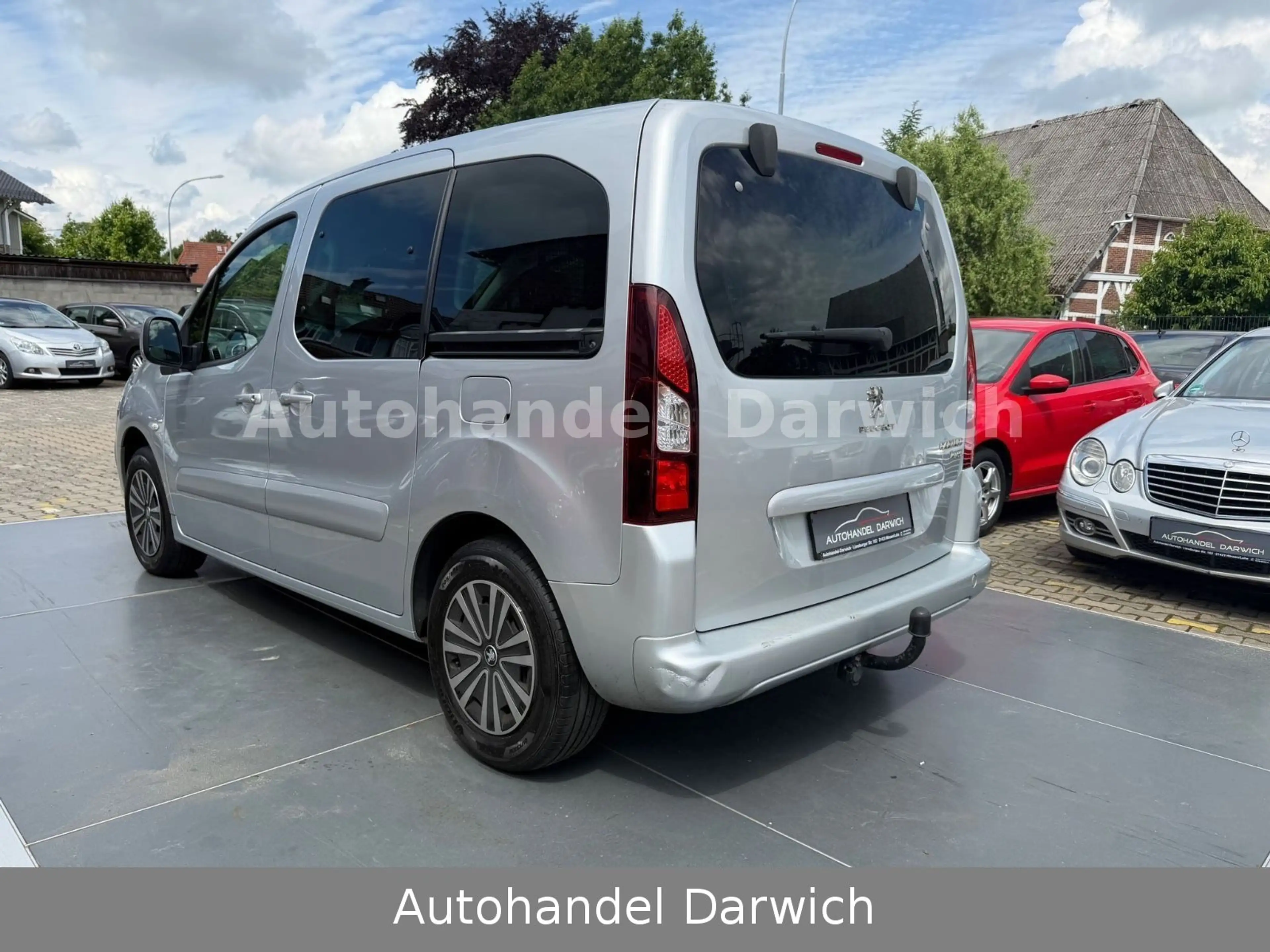 Peugeot Partner Tepee Active 1.6 HDI S.Heft Top — photo 2