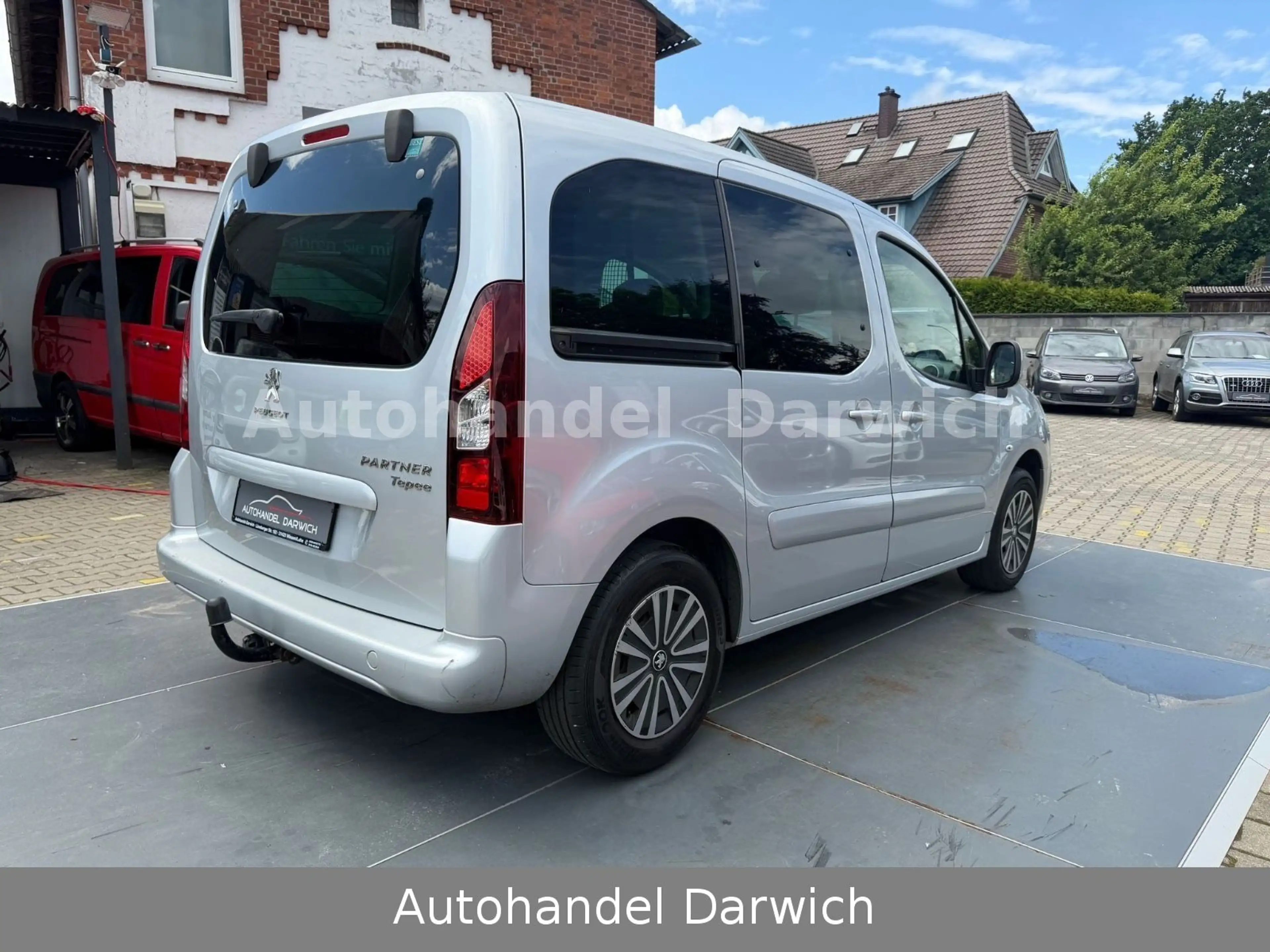 Peugeot Partner Tepee Active 1.6 HDI S.Heft Top — photo 5