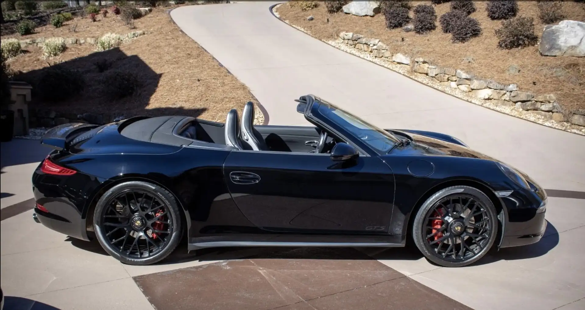 Porsche 991 911 Carrera 4 GTS Cabriolet PDK - 2
