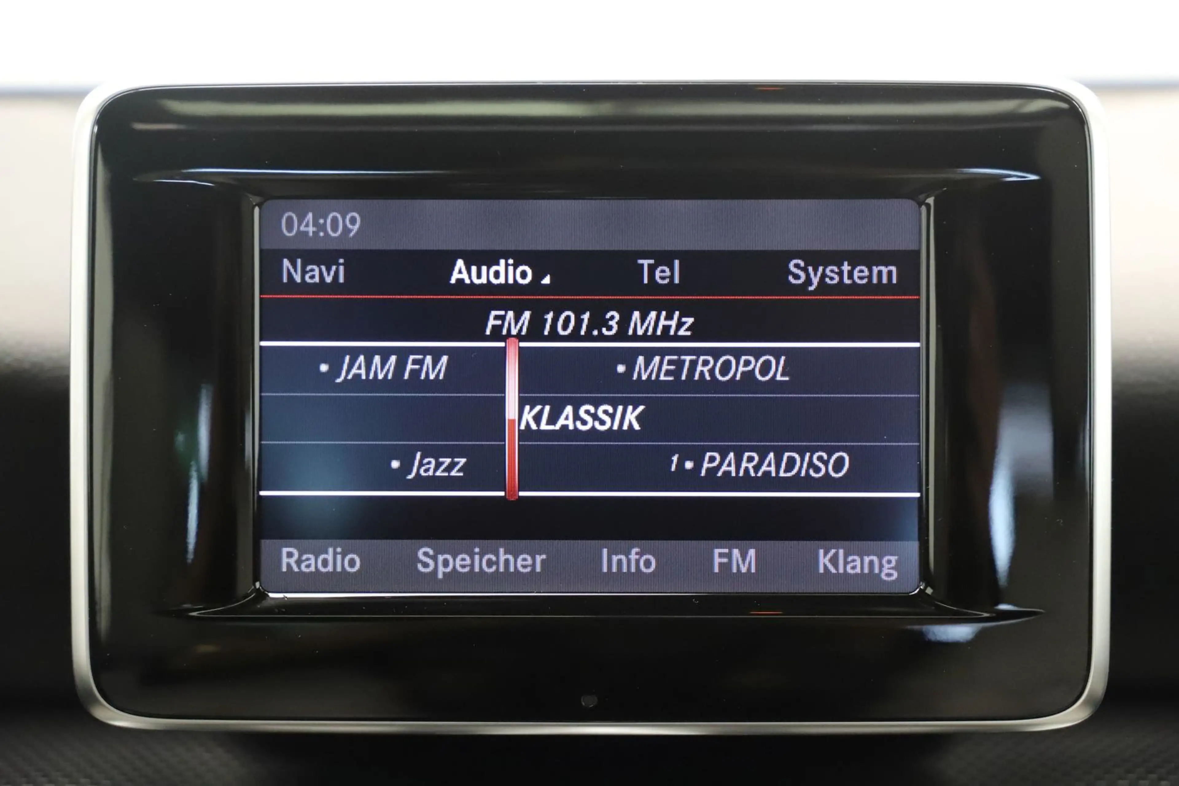 Mercedes-Benz A 200 BE 156PS Automatik Style Pano Leder Memory — photo 33
