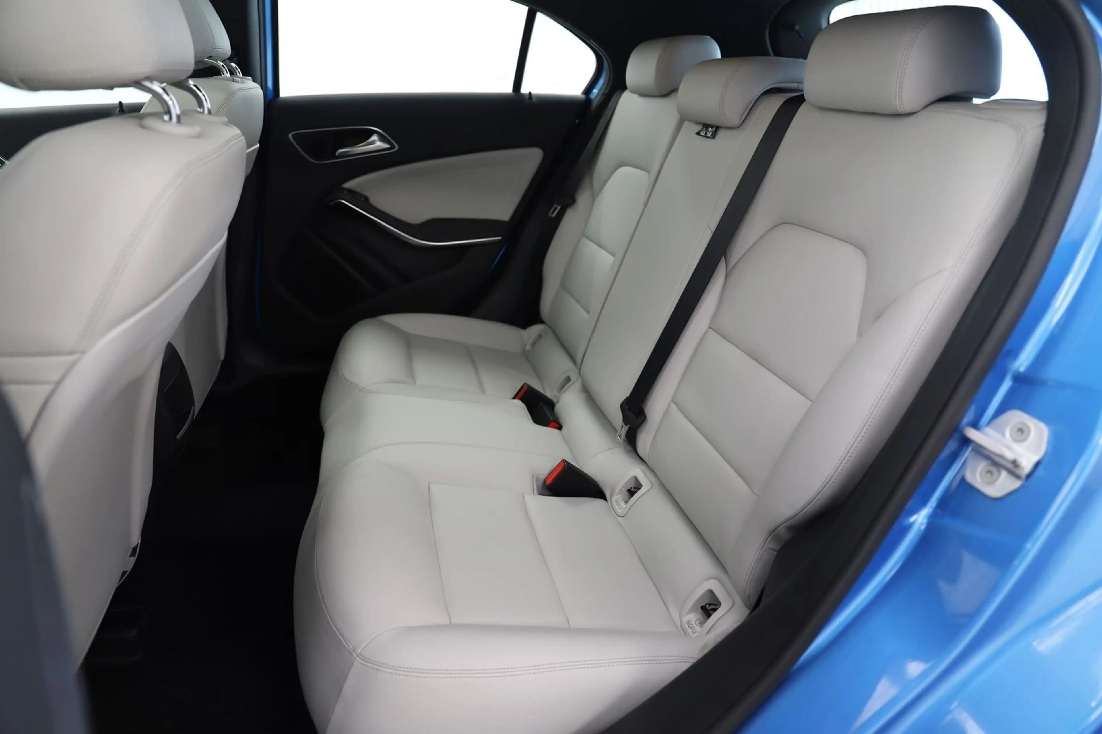 Mercedes-Benz A 200 BE 156PS Automatik Style Pano Leder Memory — photo 11