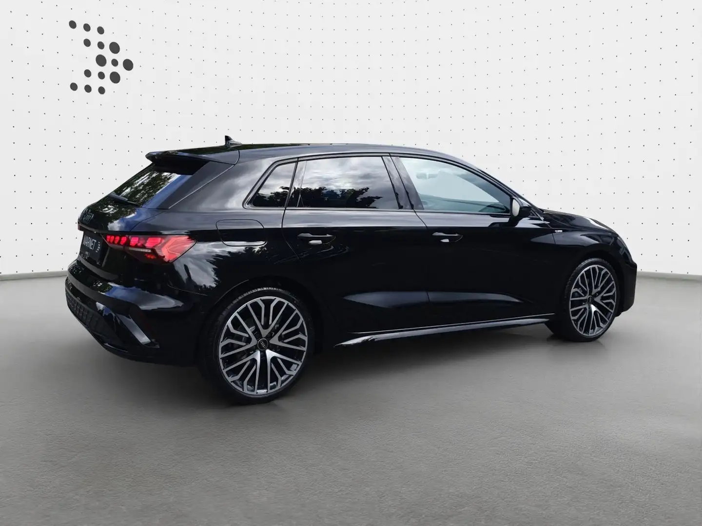 Audi A3 S line TFSI 110 kW S t ronic Schwarz - 2