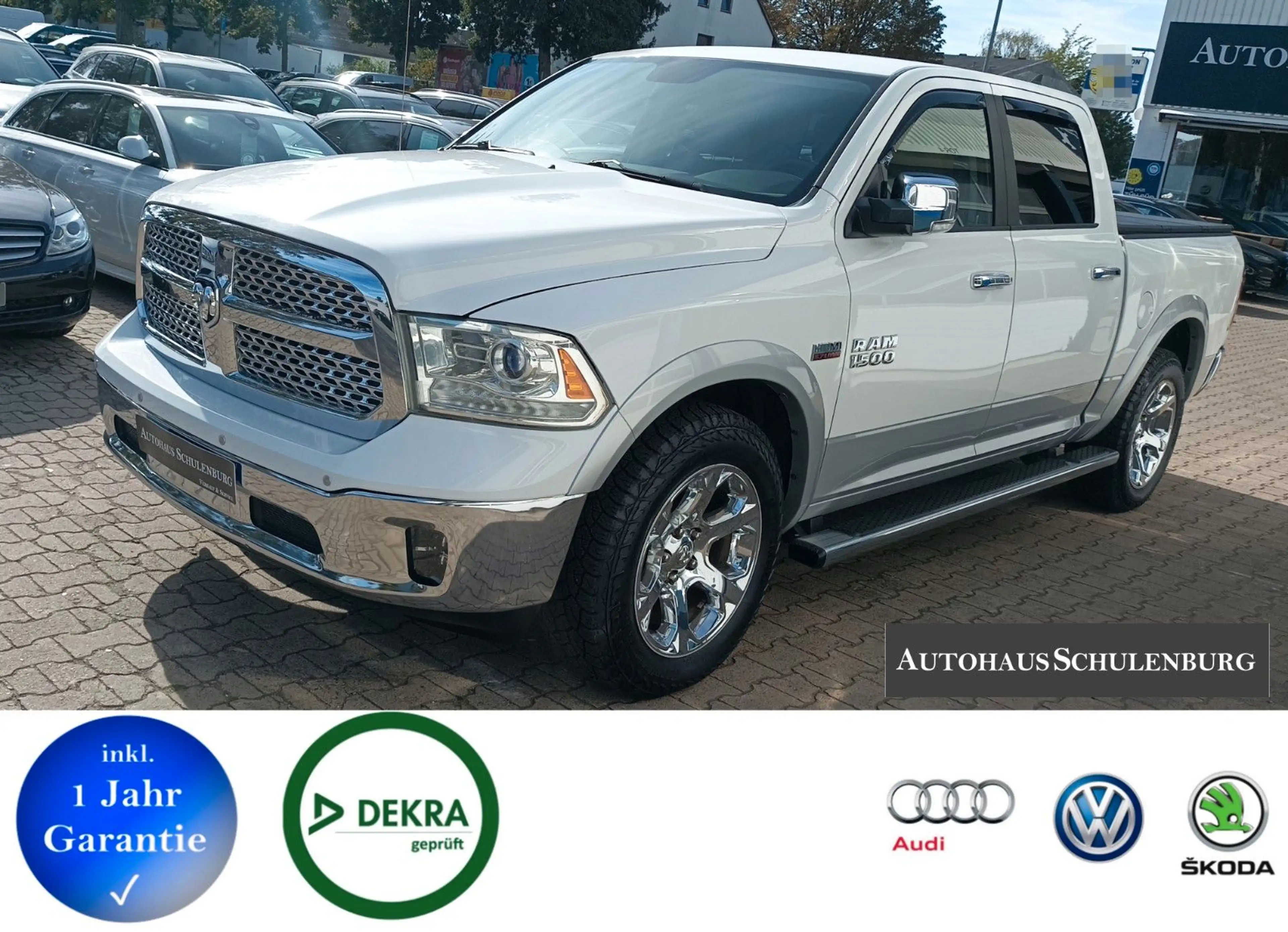 Dodge RAM 1500 5.7 Hemi Laramie Allrad Kamera Sitzheiz
