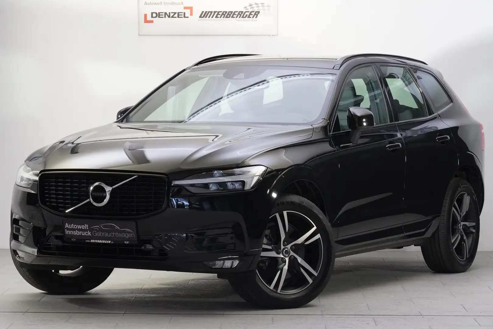 Volvo XC60 B4 R Design AWD Geartronic Noir - 2