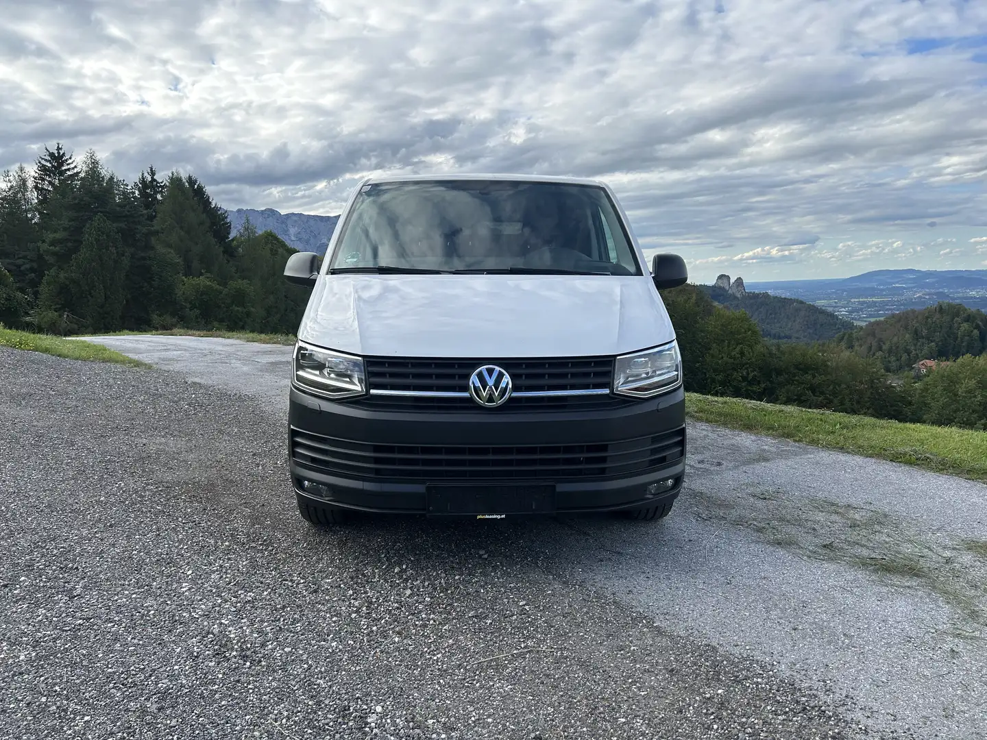 Volkswagen T6 Transporter Kastenwagen KR 2,0 TDI BMT - 2
