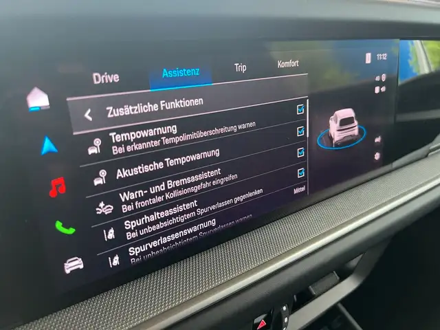 Porsche Cayenne view 12