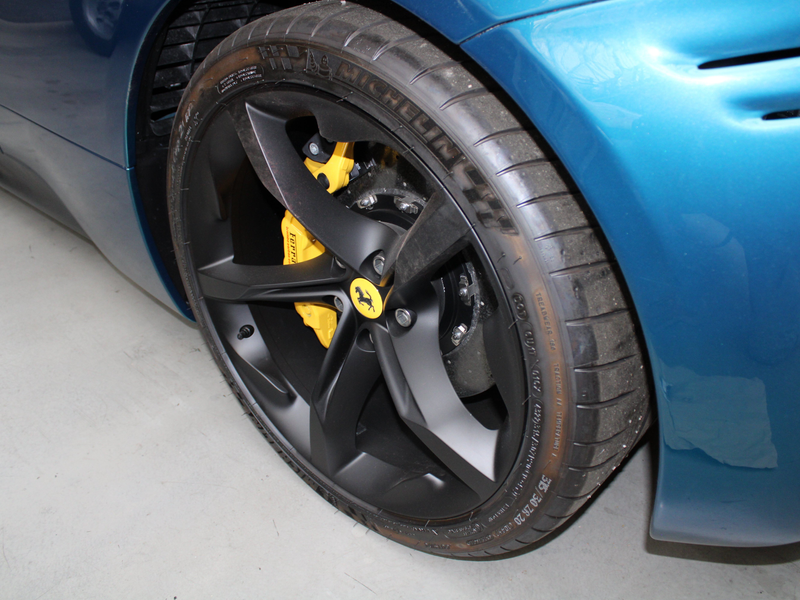 Ferrari SF90 Spider Calvacade Edition — photo 11