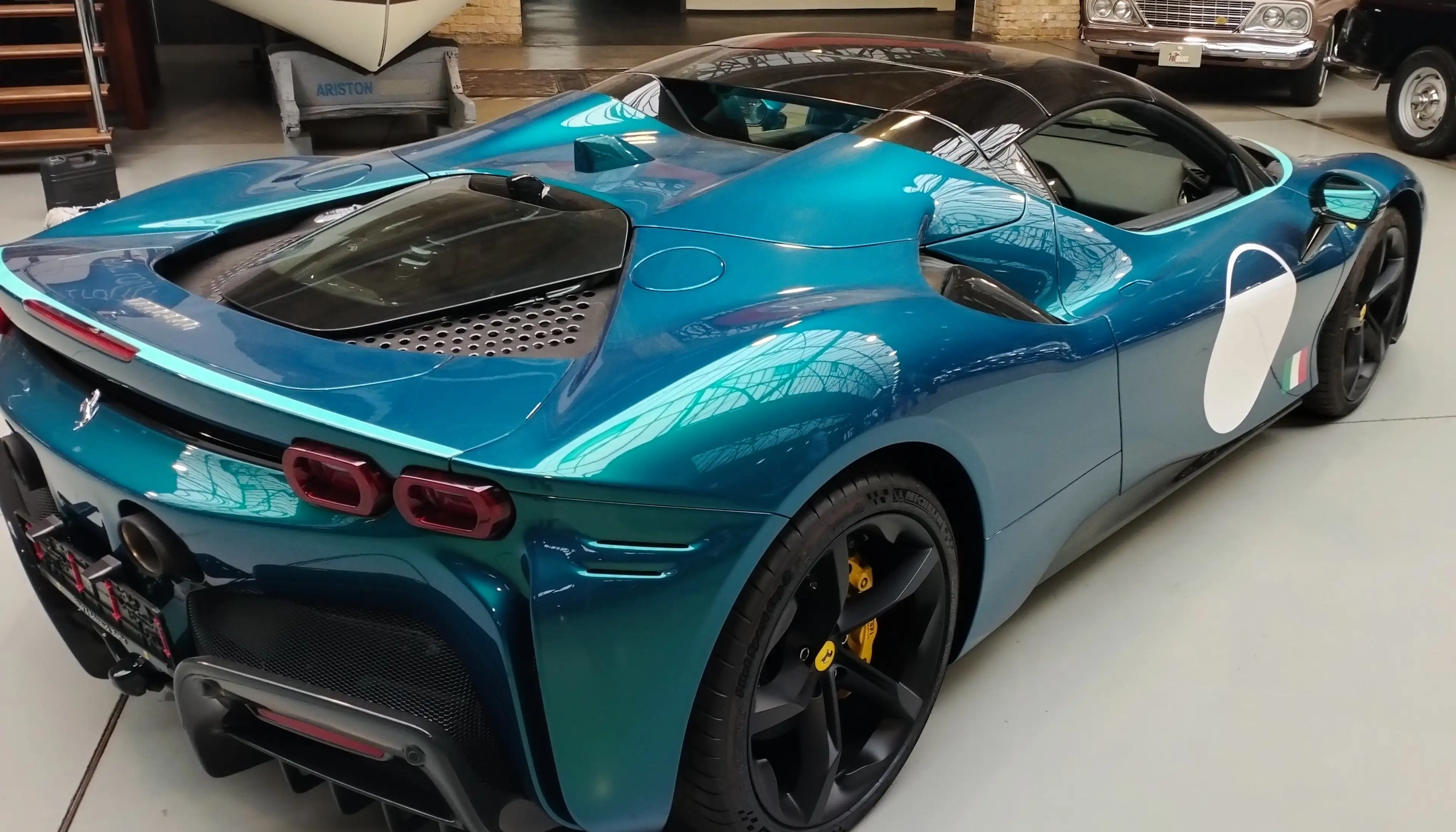Ferrari SF90 Spider Calvacade Edition — photo 2