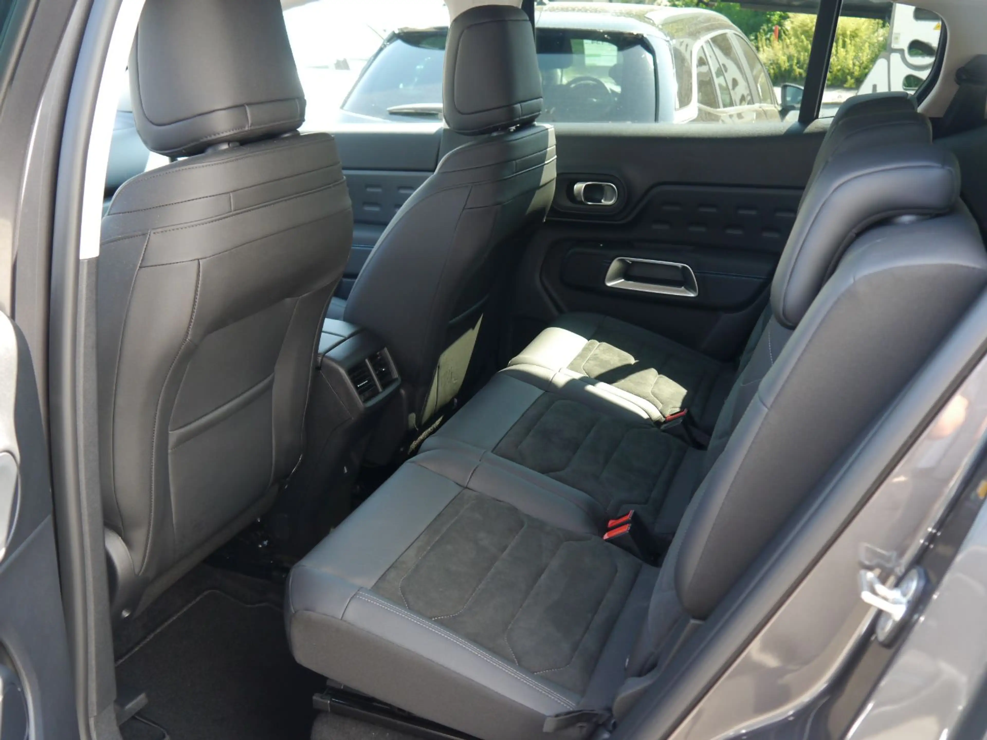 Citroen C5 Aircross 1.5 MAX Diesel! Automatik! — photo 12