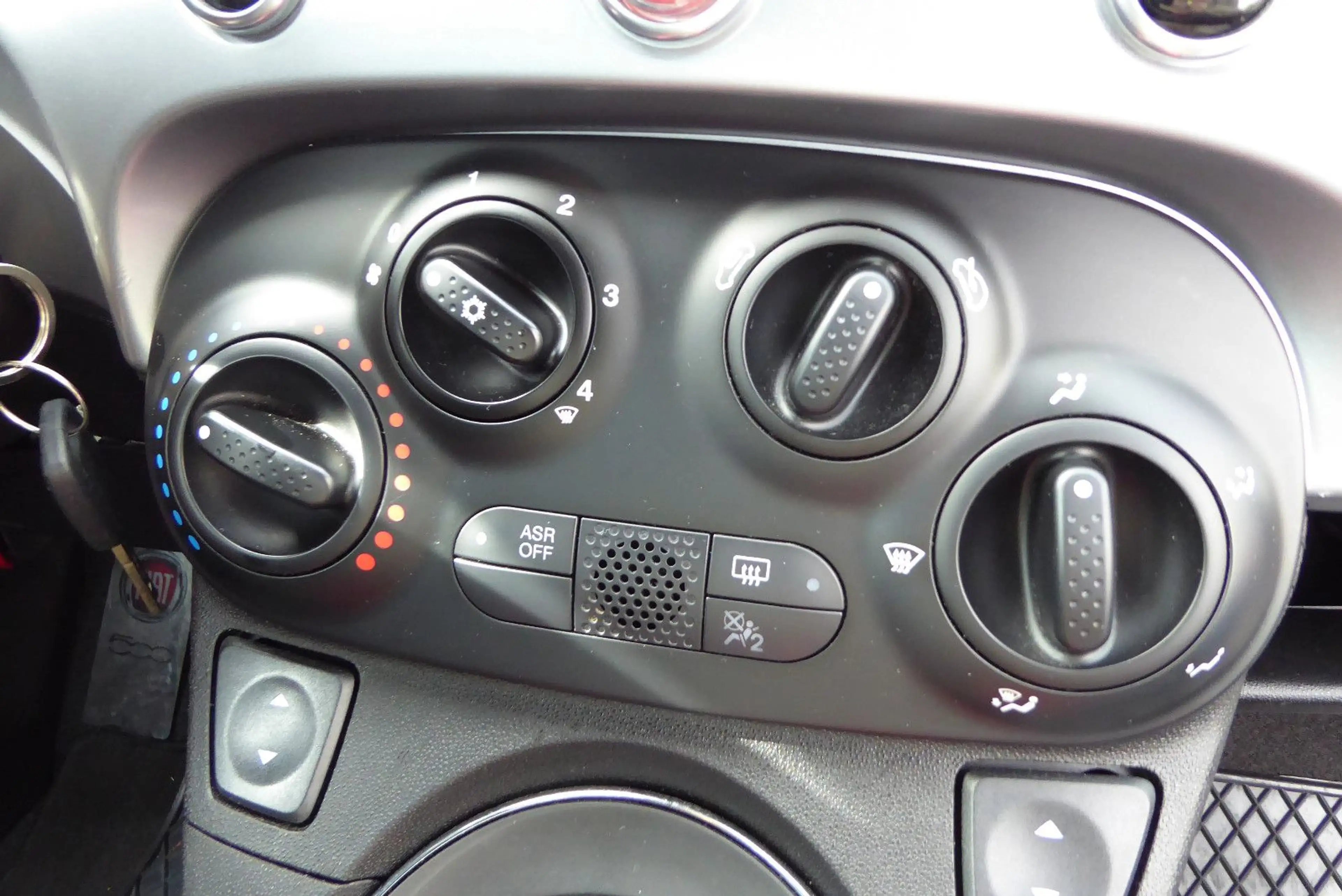 Fiat 500C 500 Cabrio S Automatik PDC — photo 11