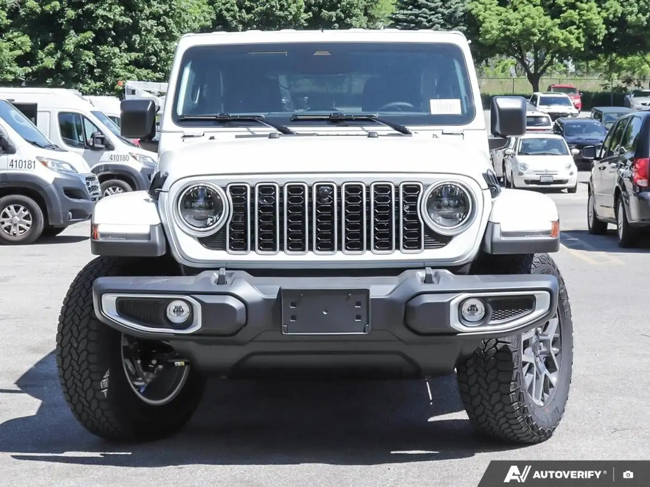Jeep Wrangler photo Jeep Wrangler