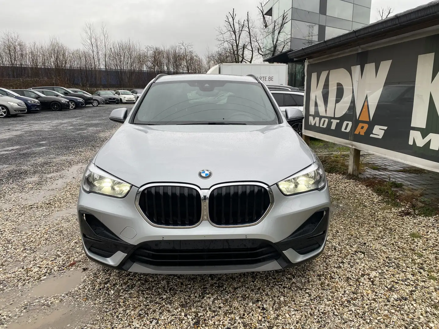 BMW X1 X1 sDrive16d Aut. Argent - 2