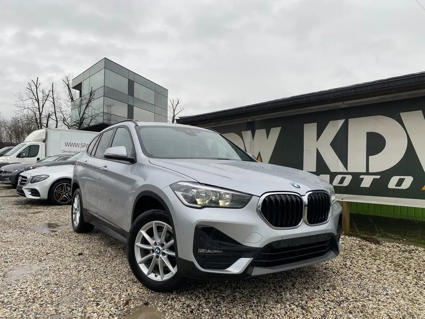 BMW X1 X1 sDrive16d Aut. Argent - 1
