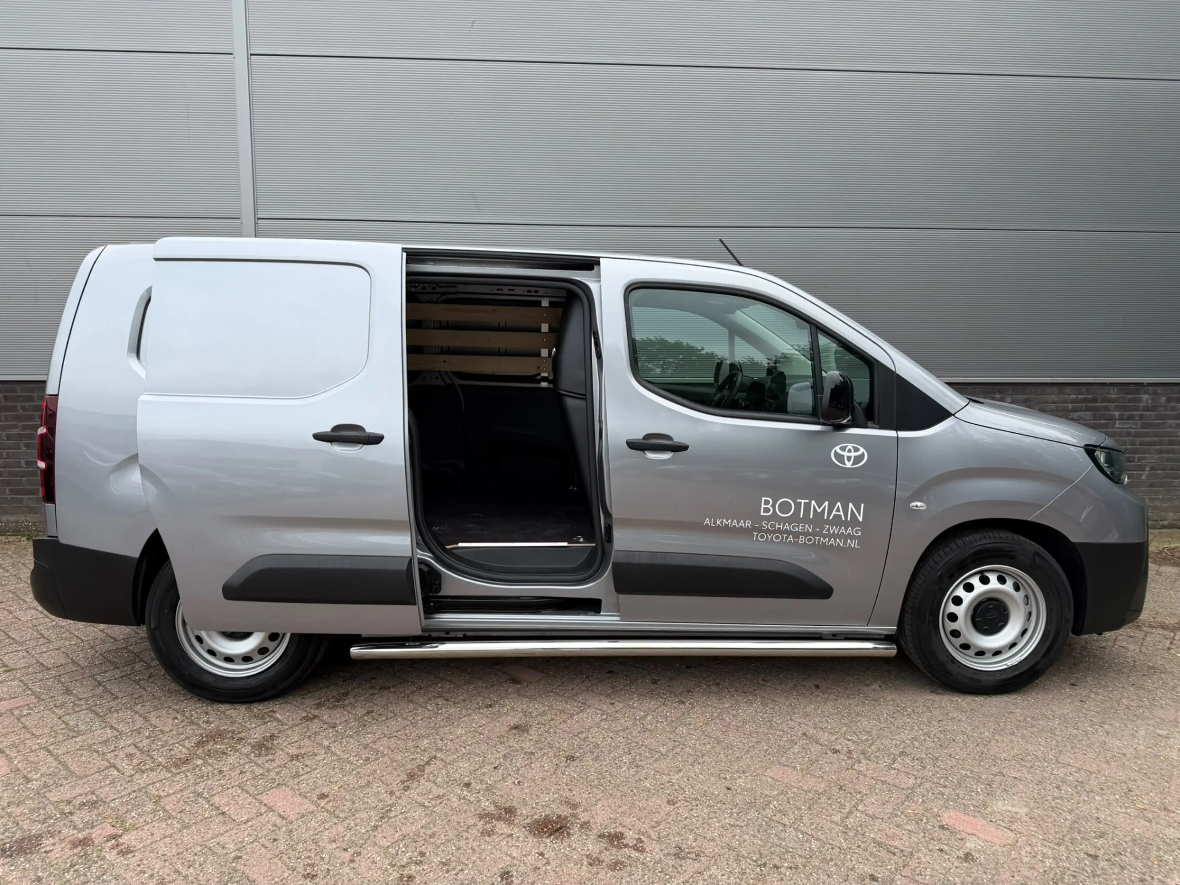 Toyota Proace City Electric Navigator Long 50 kWh — photo 14