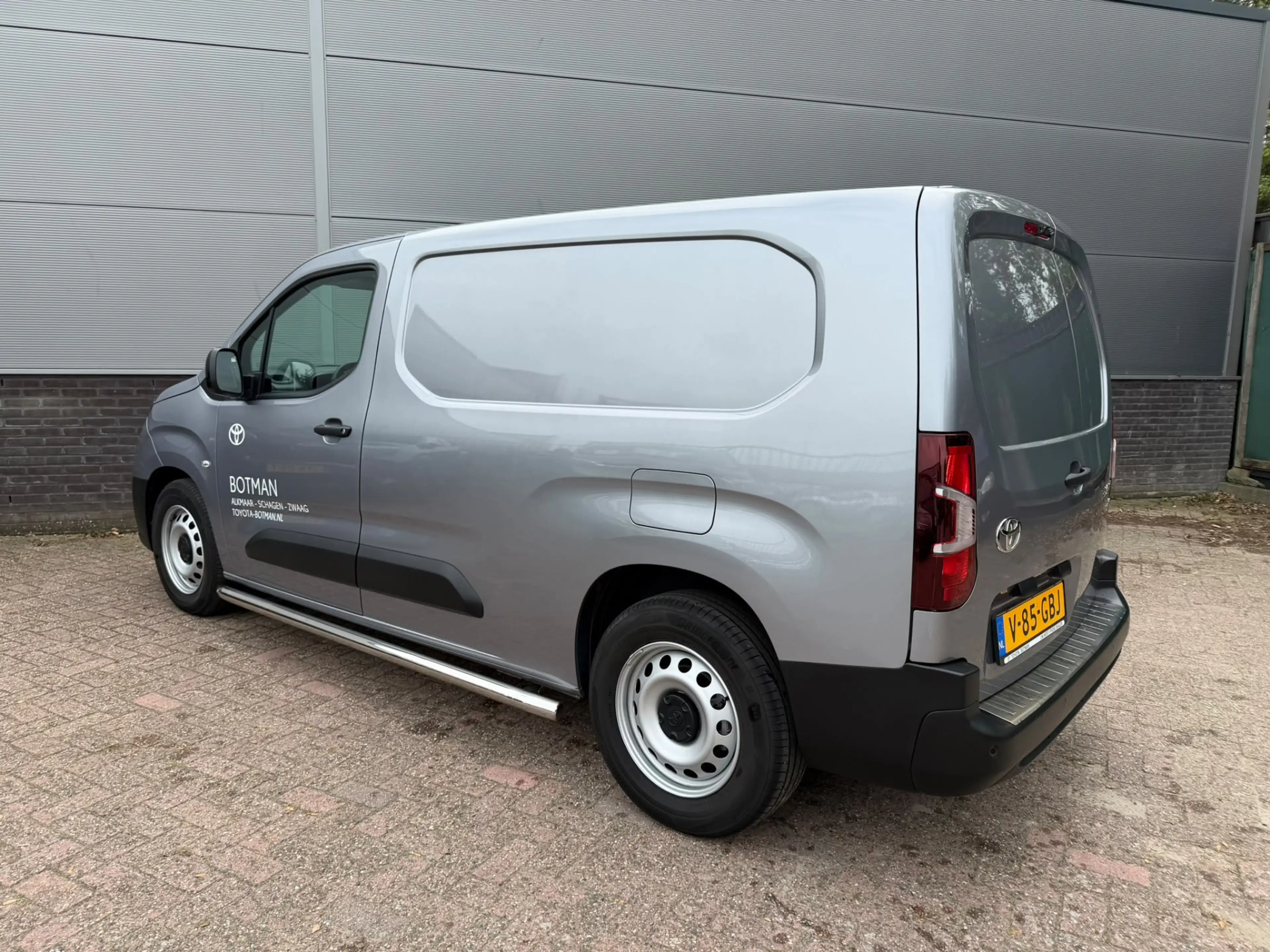 Toyota Proace City Electric Navigator Long 50 kWh — photo 12