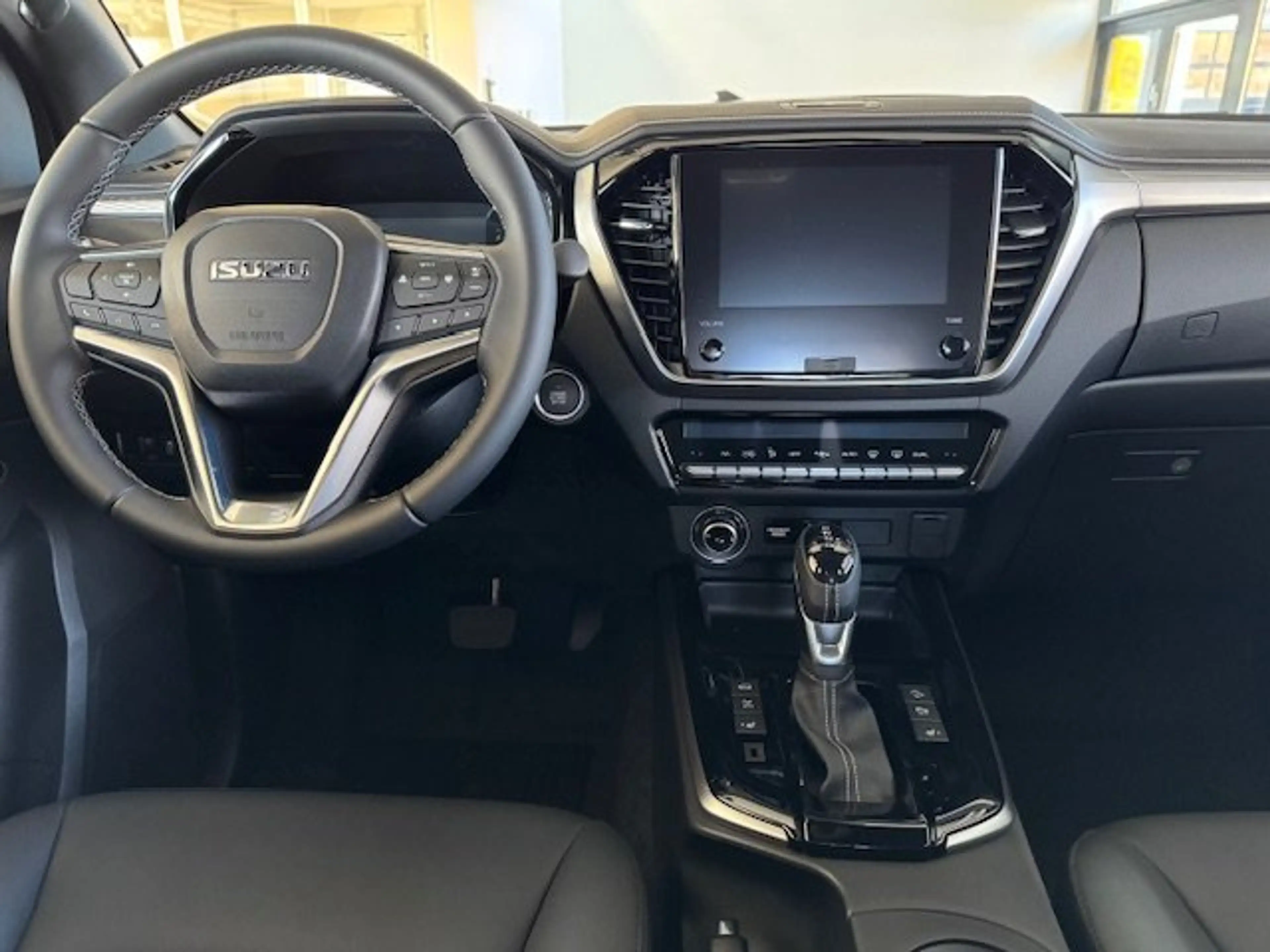 Isuzu D-Max Double Cab LSE 4WD Automatik — photo 6