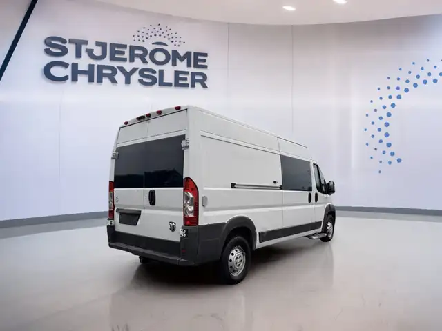 RAM Promaster 2014 — photo 6