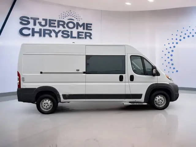 RAM Promaster 2014 — photo 5