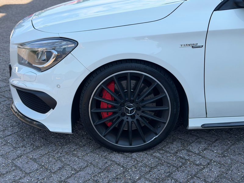 Mercedes-Benz CLA 45 AMG 4MATIC Kuipstoel|Pano|Xenon|Stoelvw|Camera| — photo 7