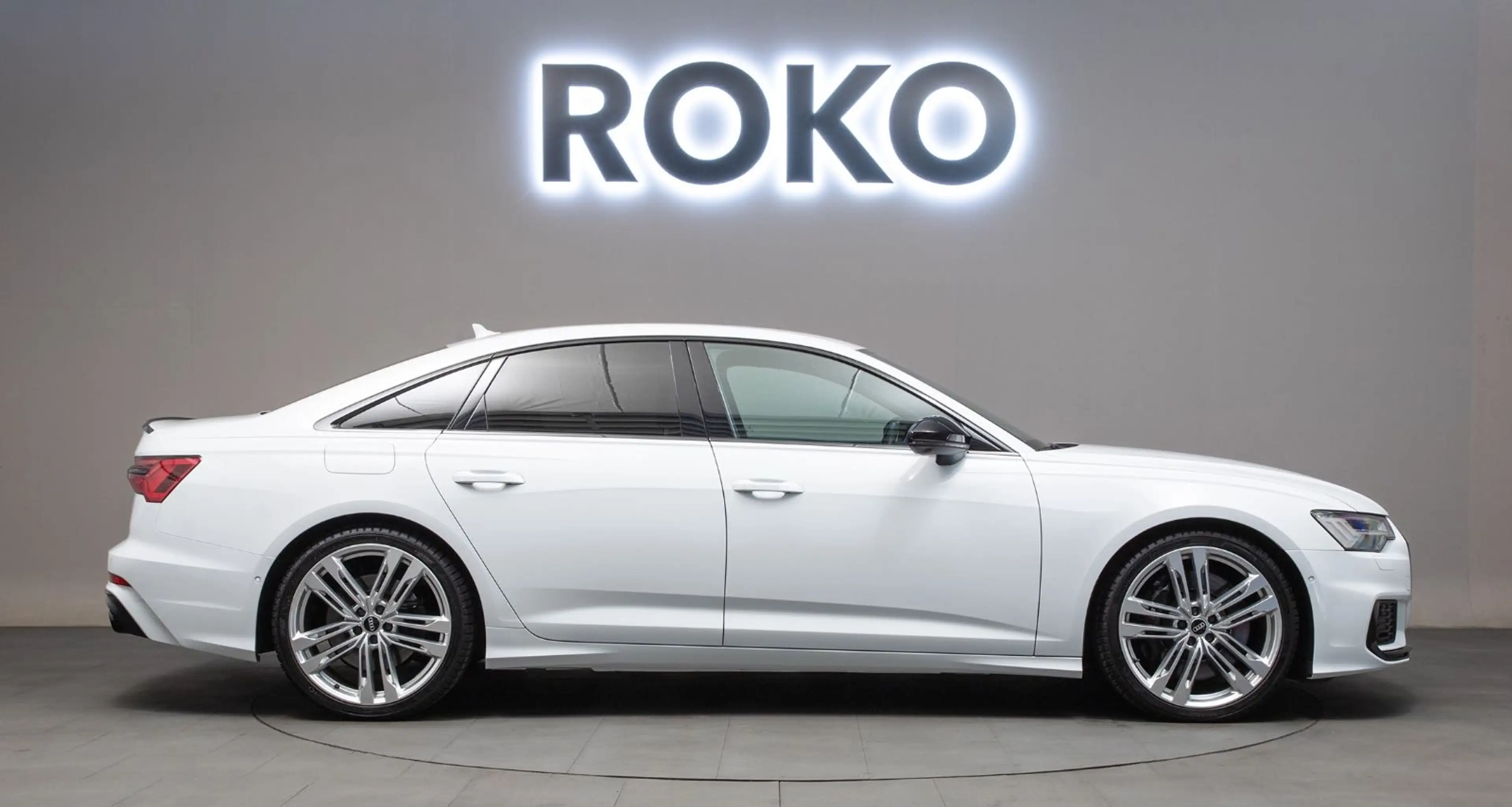 Audi S6 Matrix 360°Leder B&O Memory 21"AkustikGlas. — photo 4