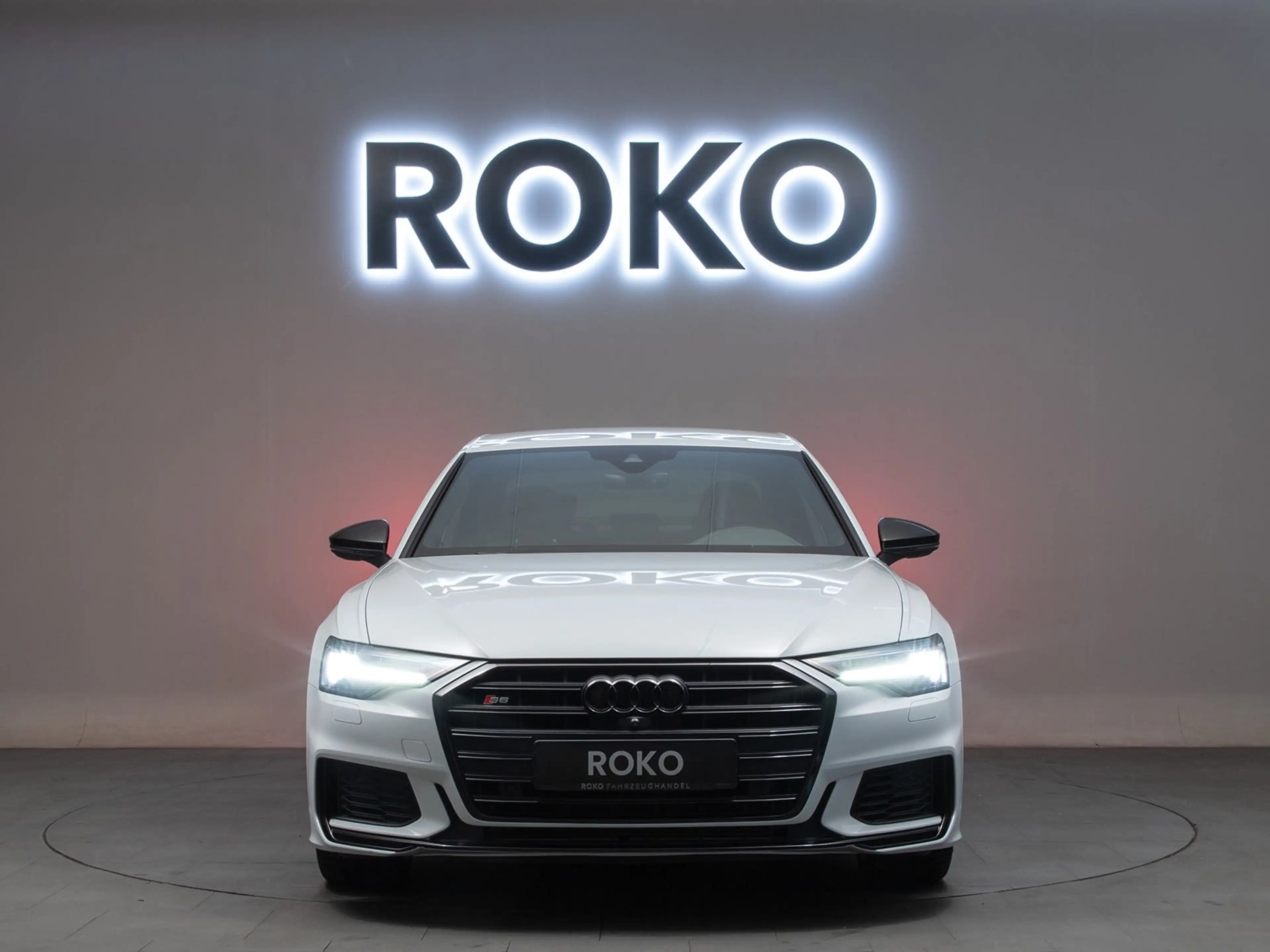 Audi S6 Matrix 360°Leder B&O Memory 21"AkustikGlas. — photo 2
