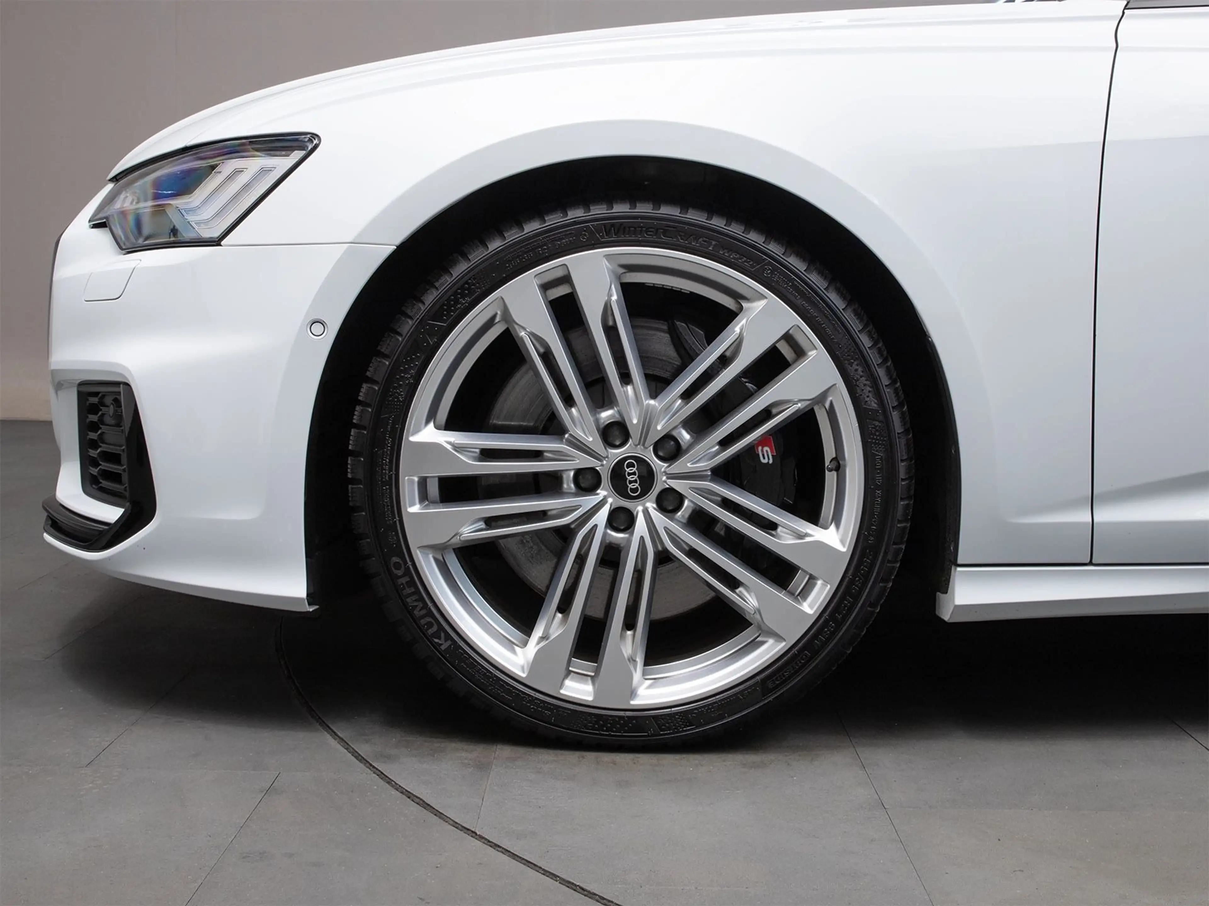 Audi S6 Matrix 360°Leder B&O Memory 21"AkustikGlas. — photo 9