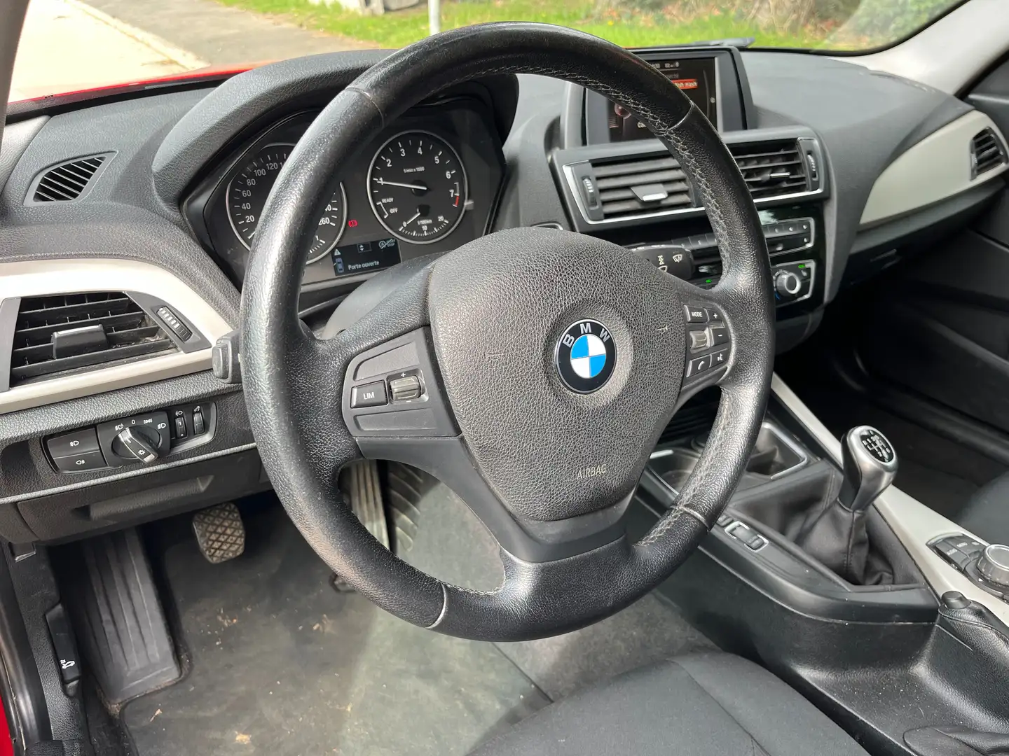 BMW 116 116i Roşu - 2