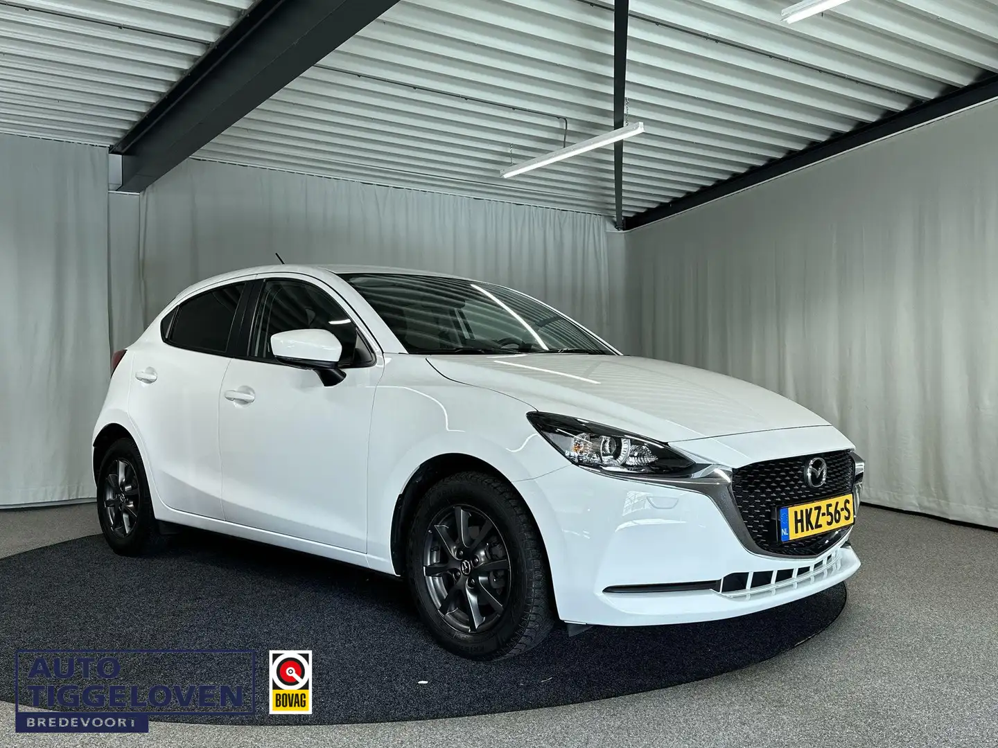 Mazda 2 1.5 Skyactiv-G Luxury Automaat | LED | NAVI Blanc - 1