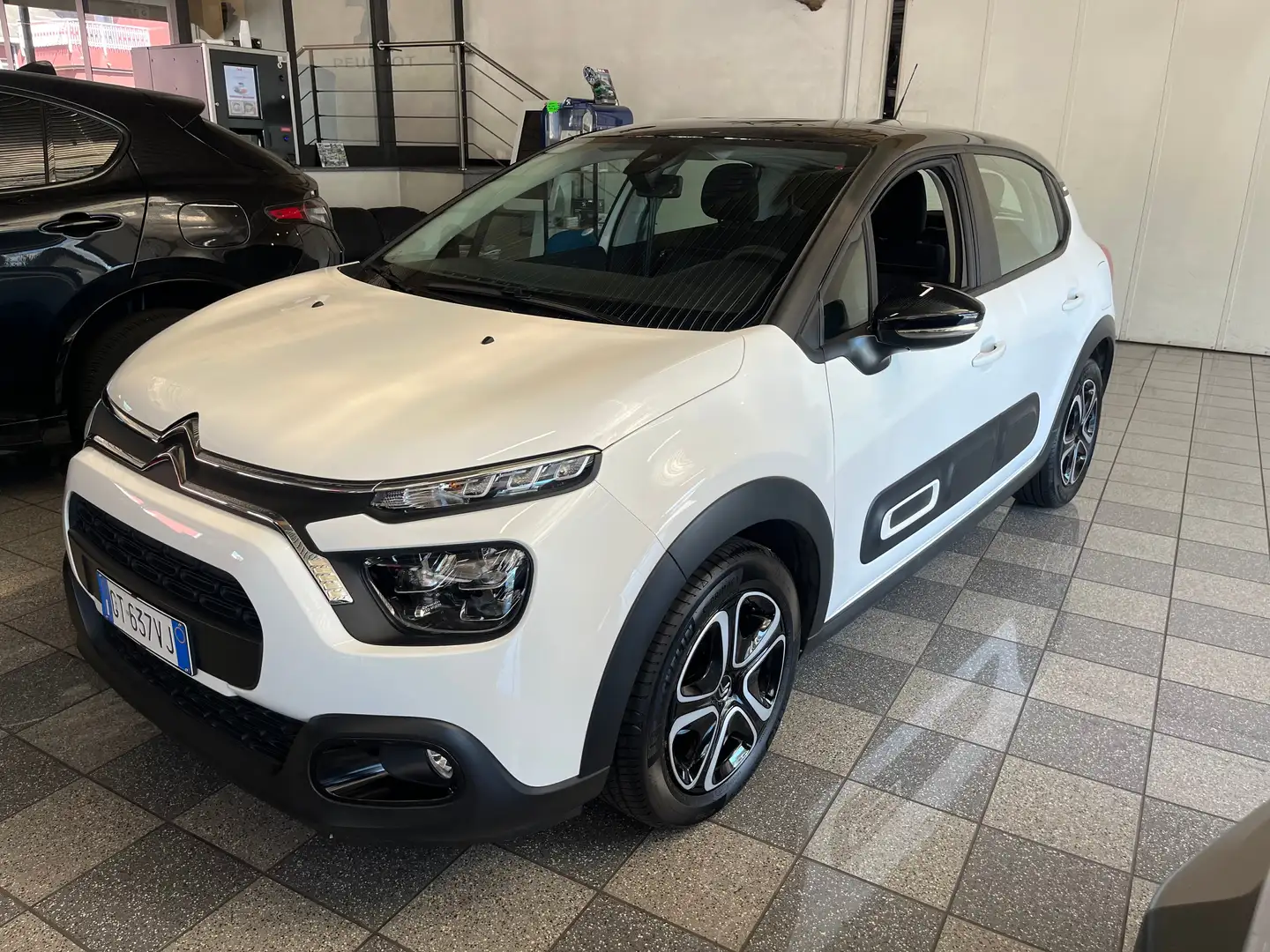 Citroen C3 C3 III 1.2 83cv MAX (PLUS+PACK NAVI) PREZZO REALE! Wit - 1