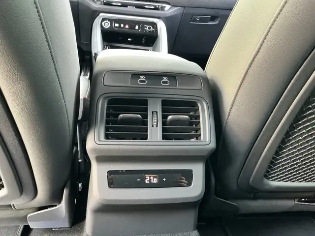 Audi Q5 e-hybrid quattro 270 KW Ansicht 25