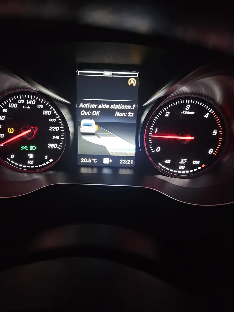 Mercedes-Benz V 220 d MWB Avantgarde - 2