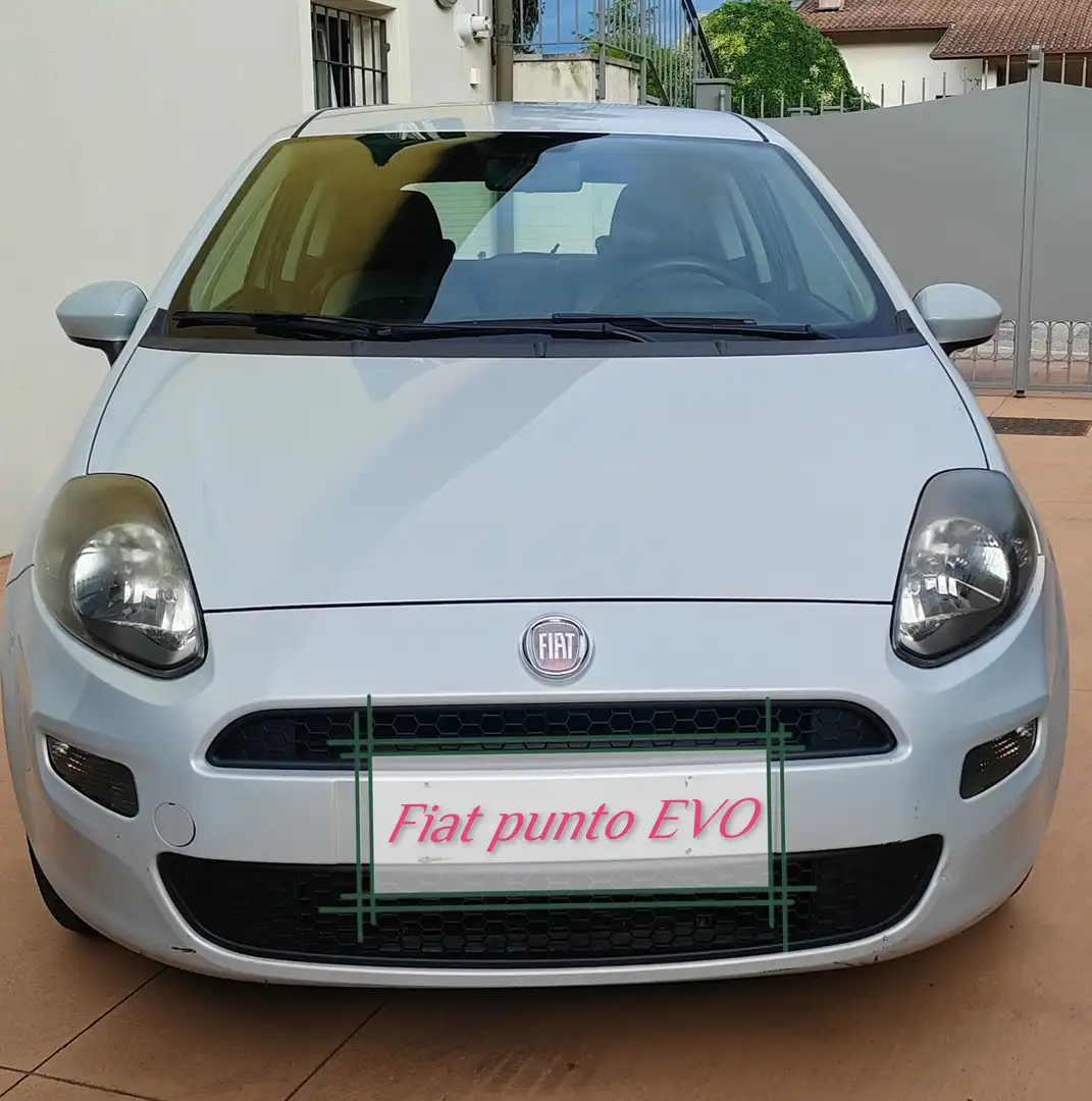 Fiat Grande Punto Grande Punto 3p 1.2 EVO Gümüş rengi - 1