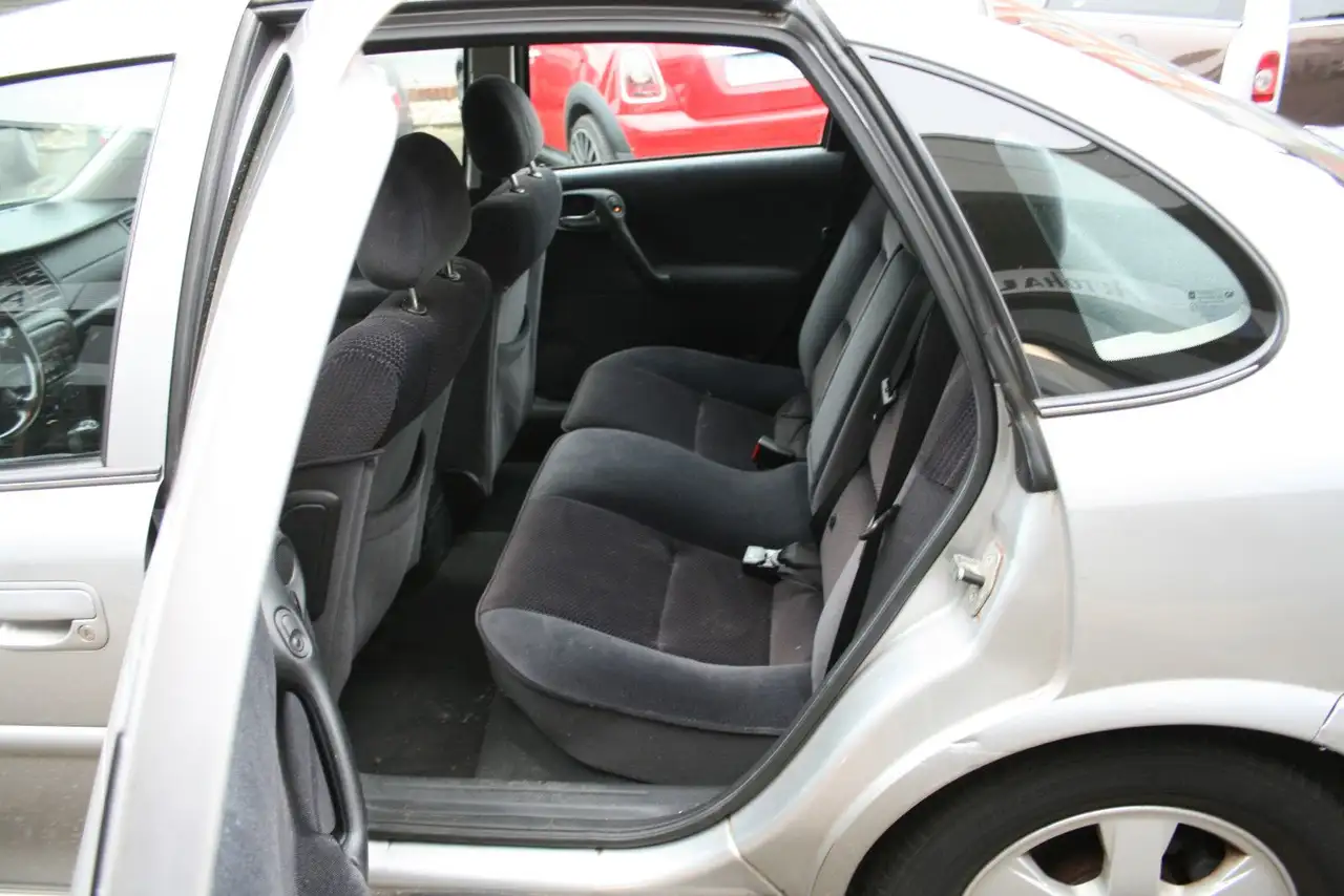 Opel Vectra 1.8 16V Elegance Autom.NUR Export,Händler, foto 8