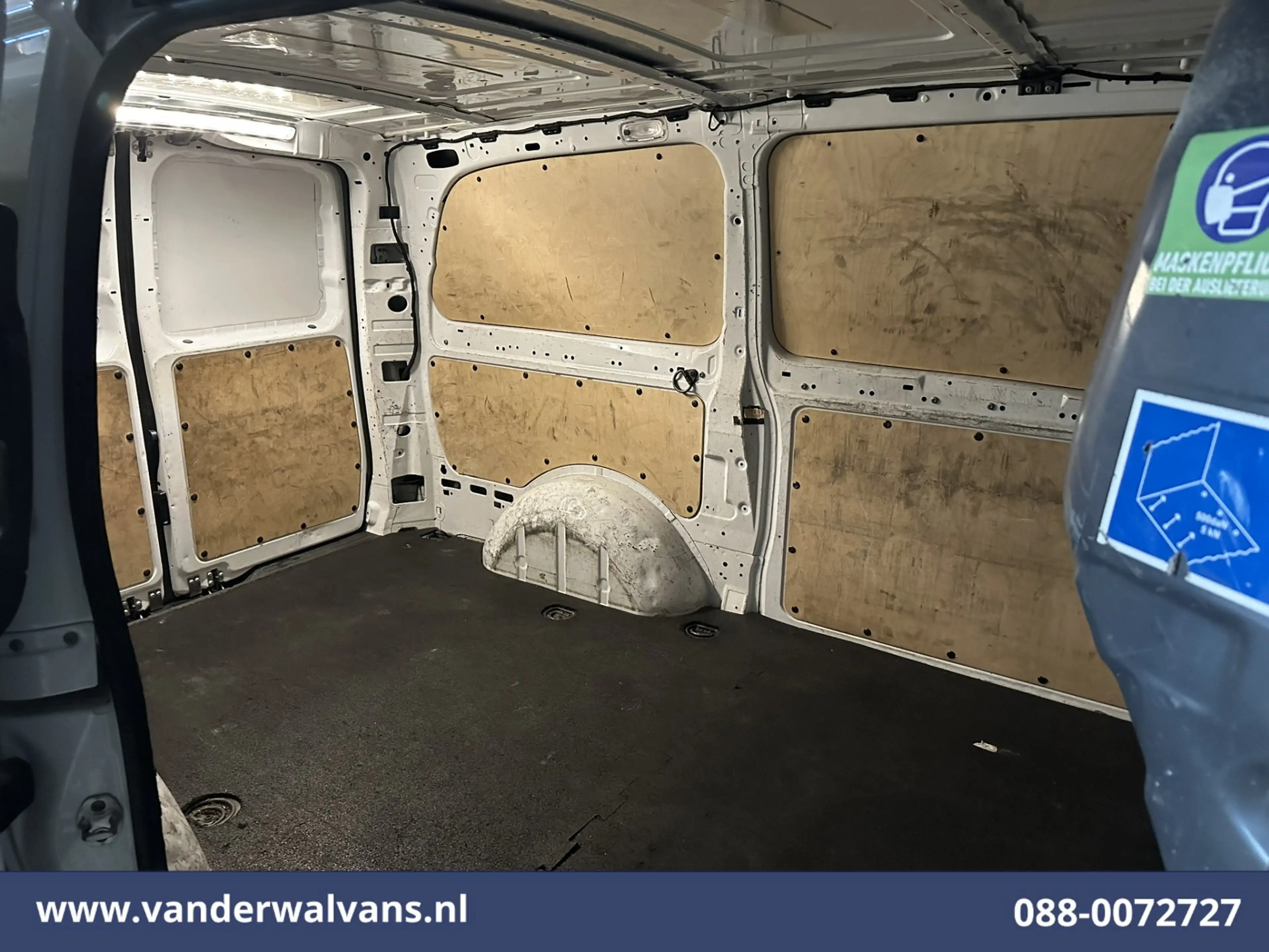 Mercedes-Benz Vito 114 CDI 136pk L2H1 Euro6 Airco | Camera | Navigati — photo 14