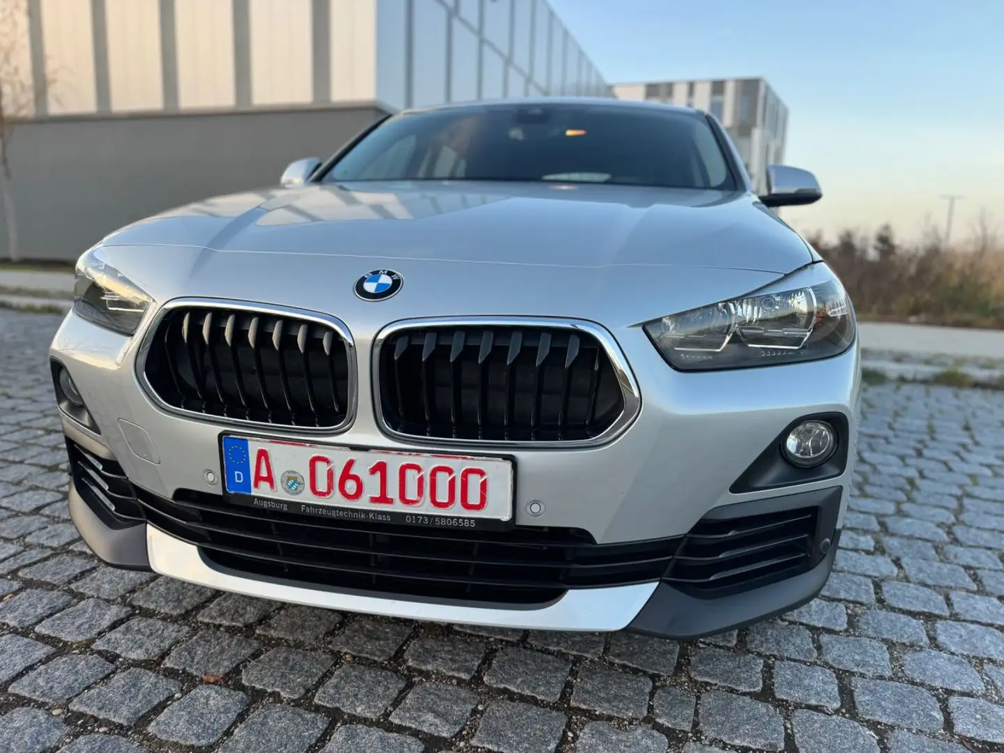 BMW X2 xDrive 20 d Advantage Sport Argent - 1