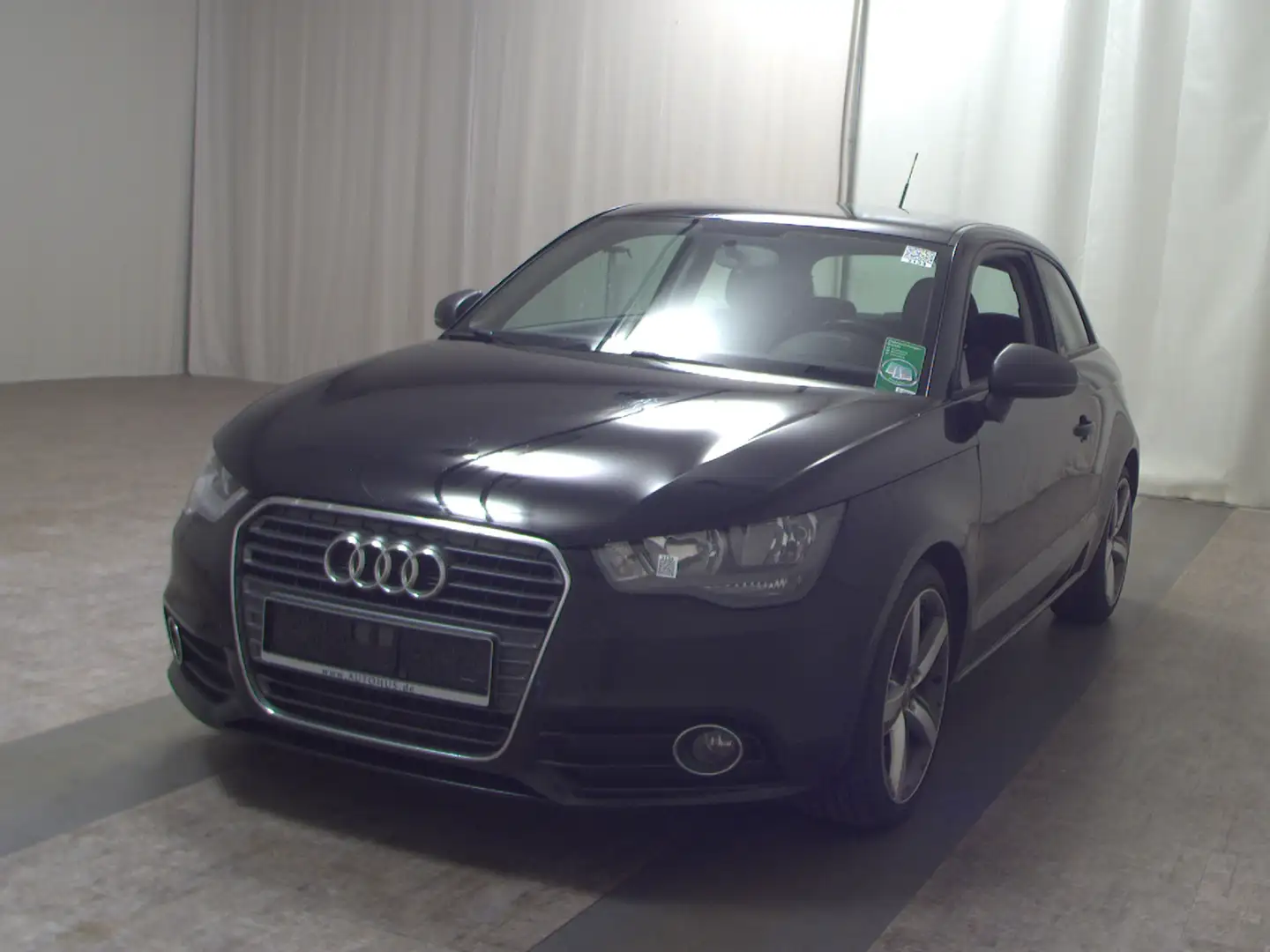 Audi A1 2.0 TDI Ambition T-Leder Shz Sportsitze Klima Schwarz - 2